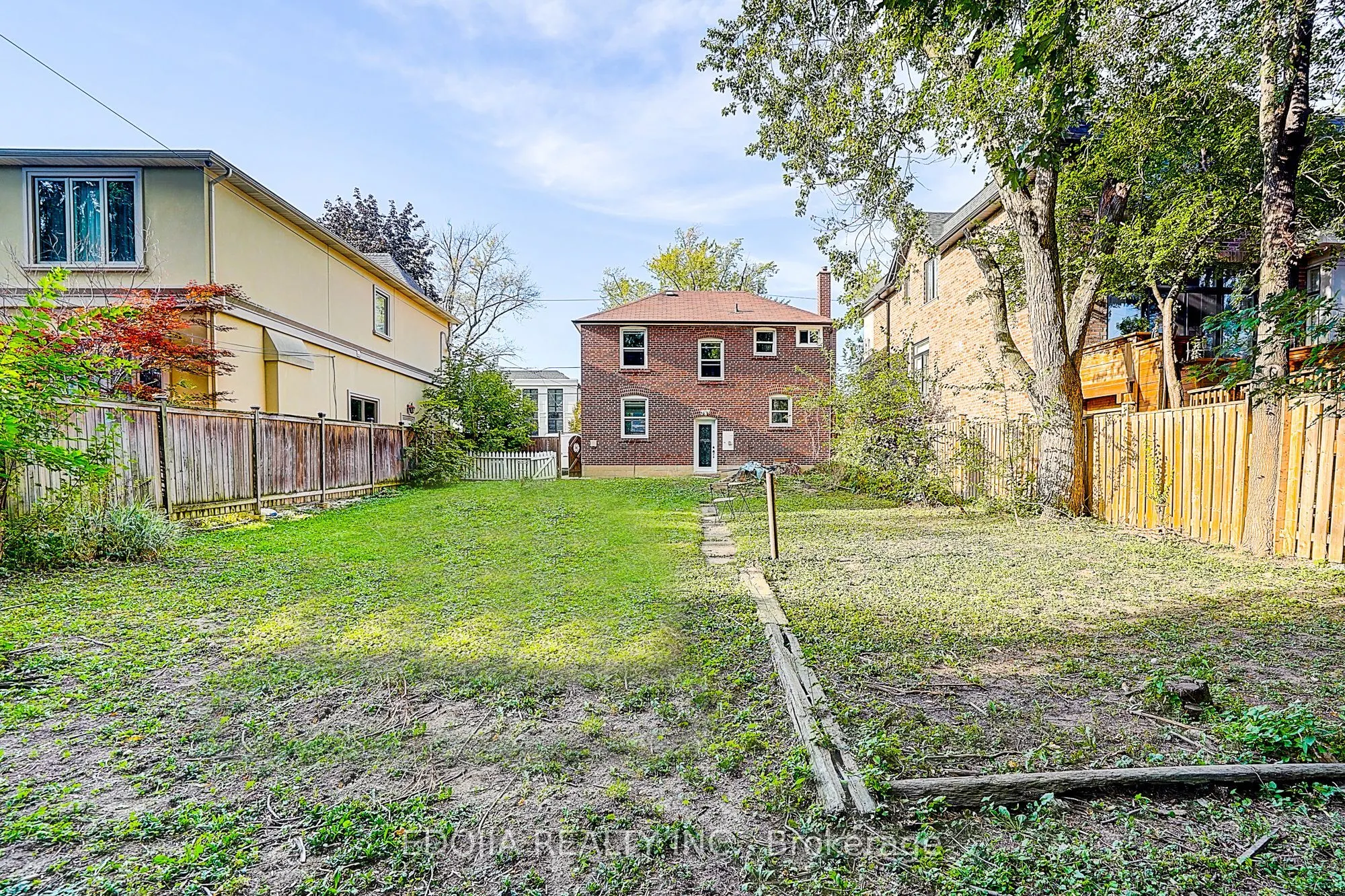 229 Empress Avenue