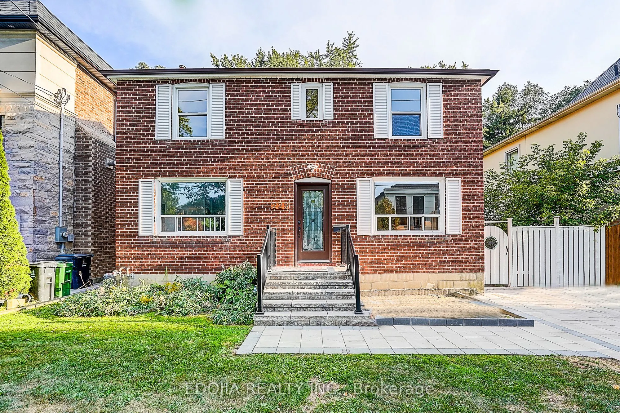 229 Empress Avenue