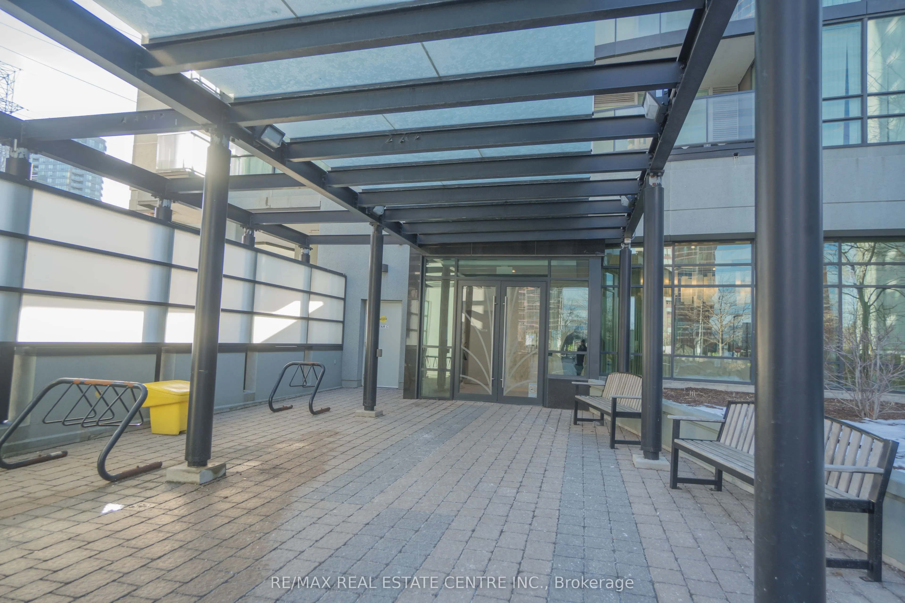 5740 Yonge Street, #1910
