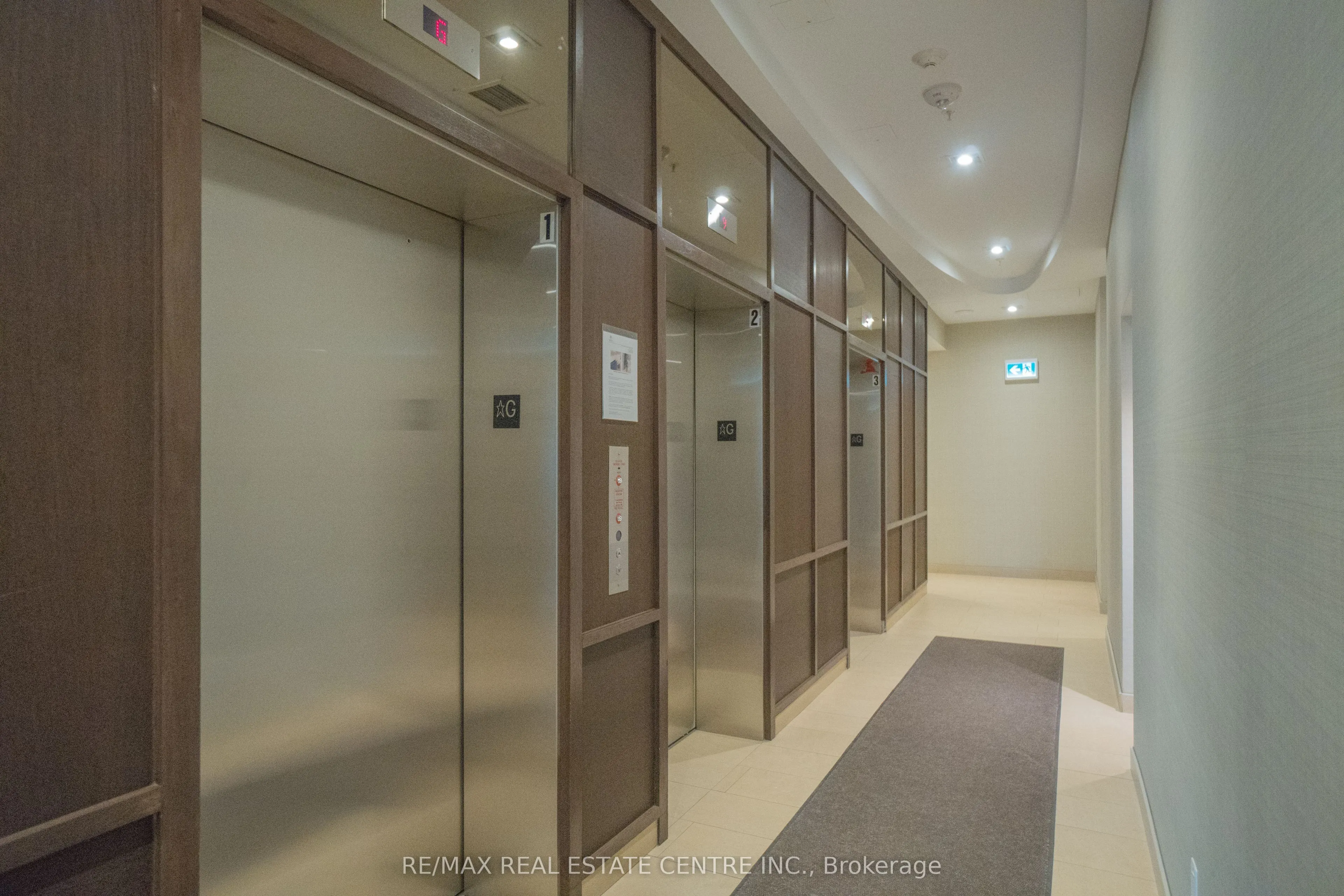 5740 Yonge Street, #1910