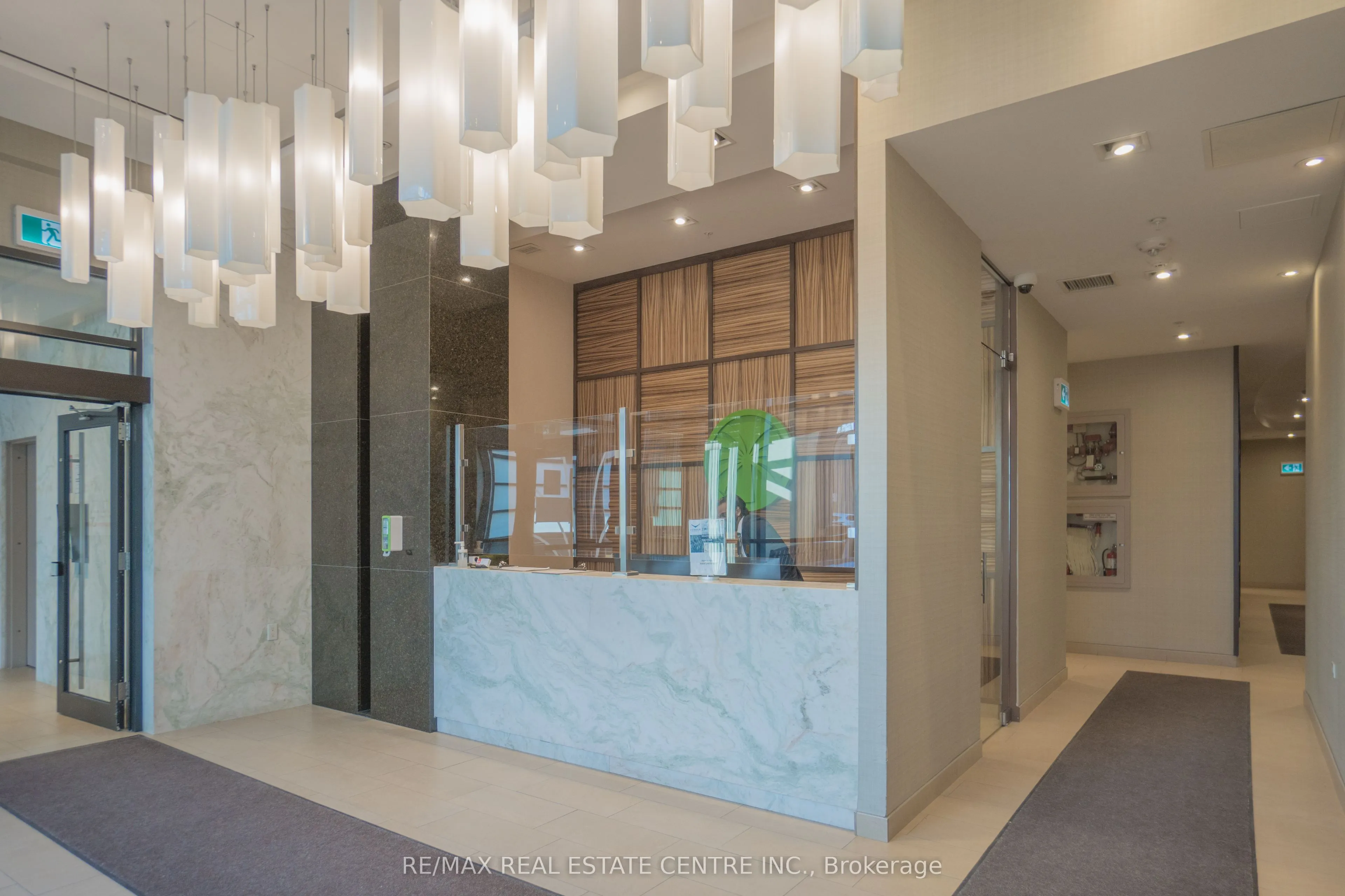 5740 Yonge Street, #1910