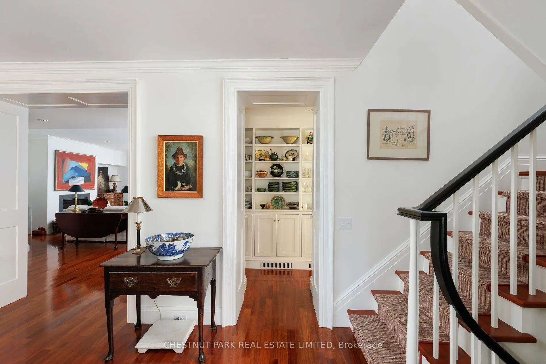 94 Crescent Road, #TH6