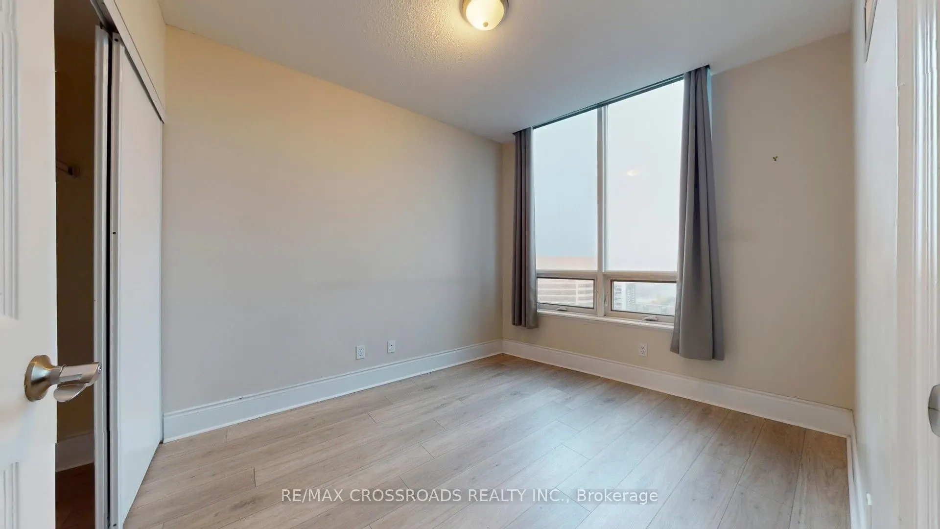 15 Greenview Avenue, #Ph1