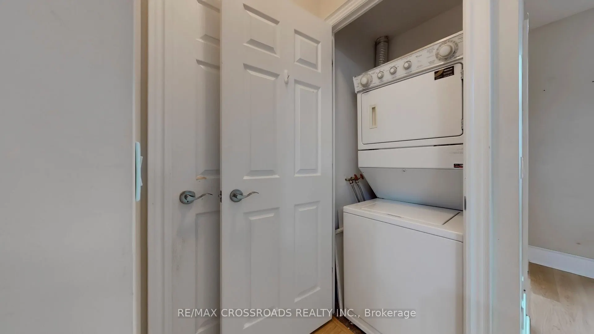 15 Greenview Avenue, #Ph1