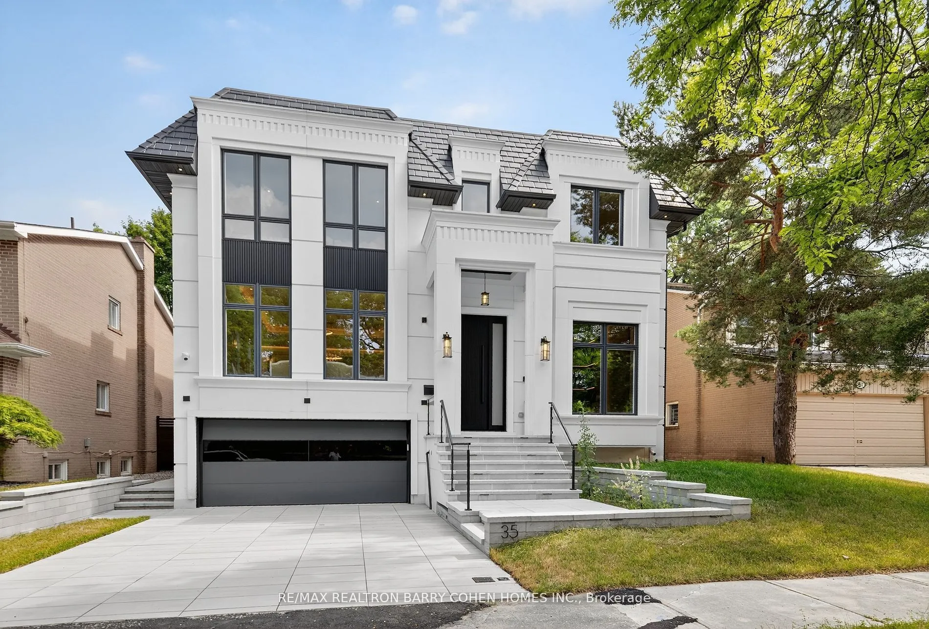 35 Foursome Crescent
