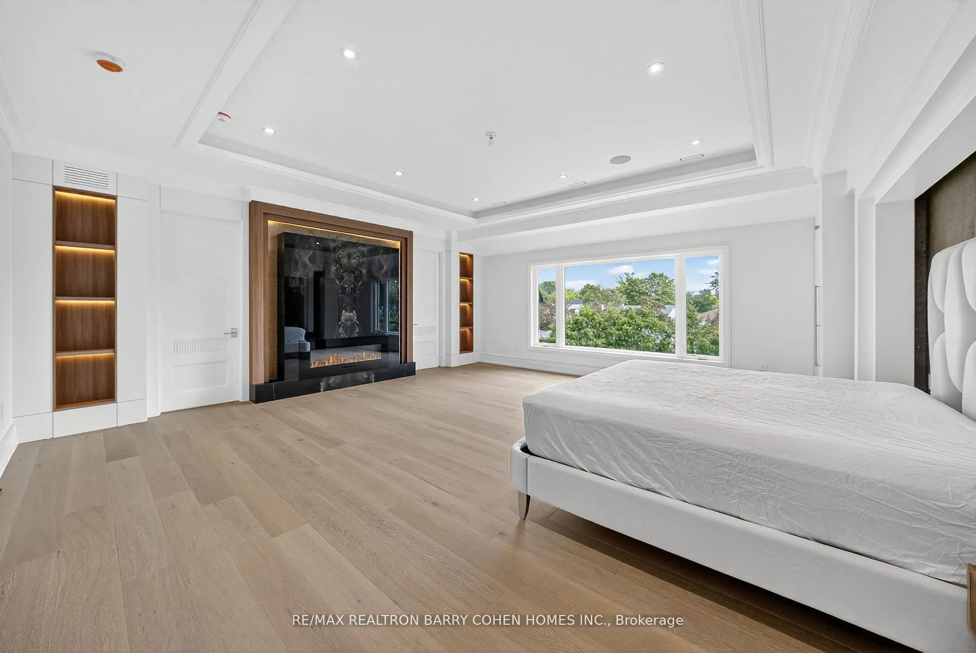 35 Foursome Crescent