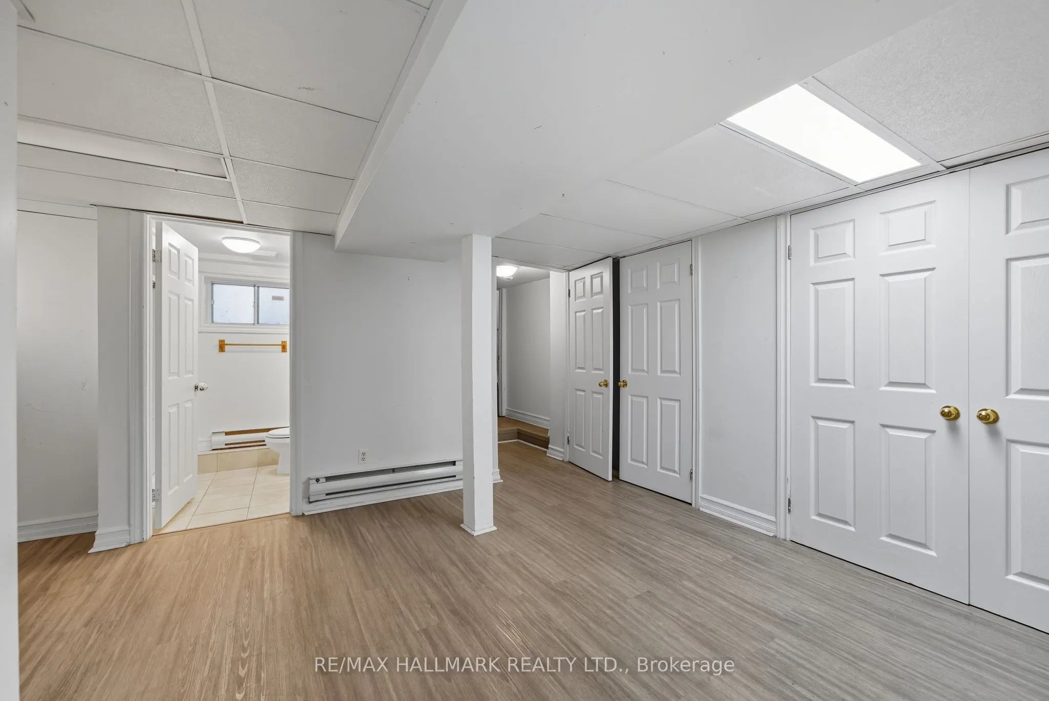 386 Belsize Drive