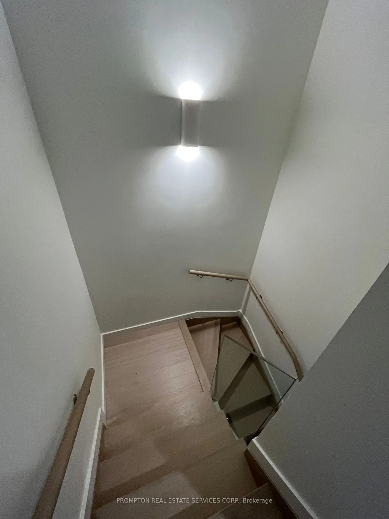 95 McMahon Drive, #08