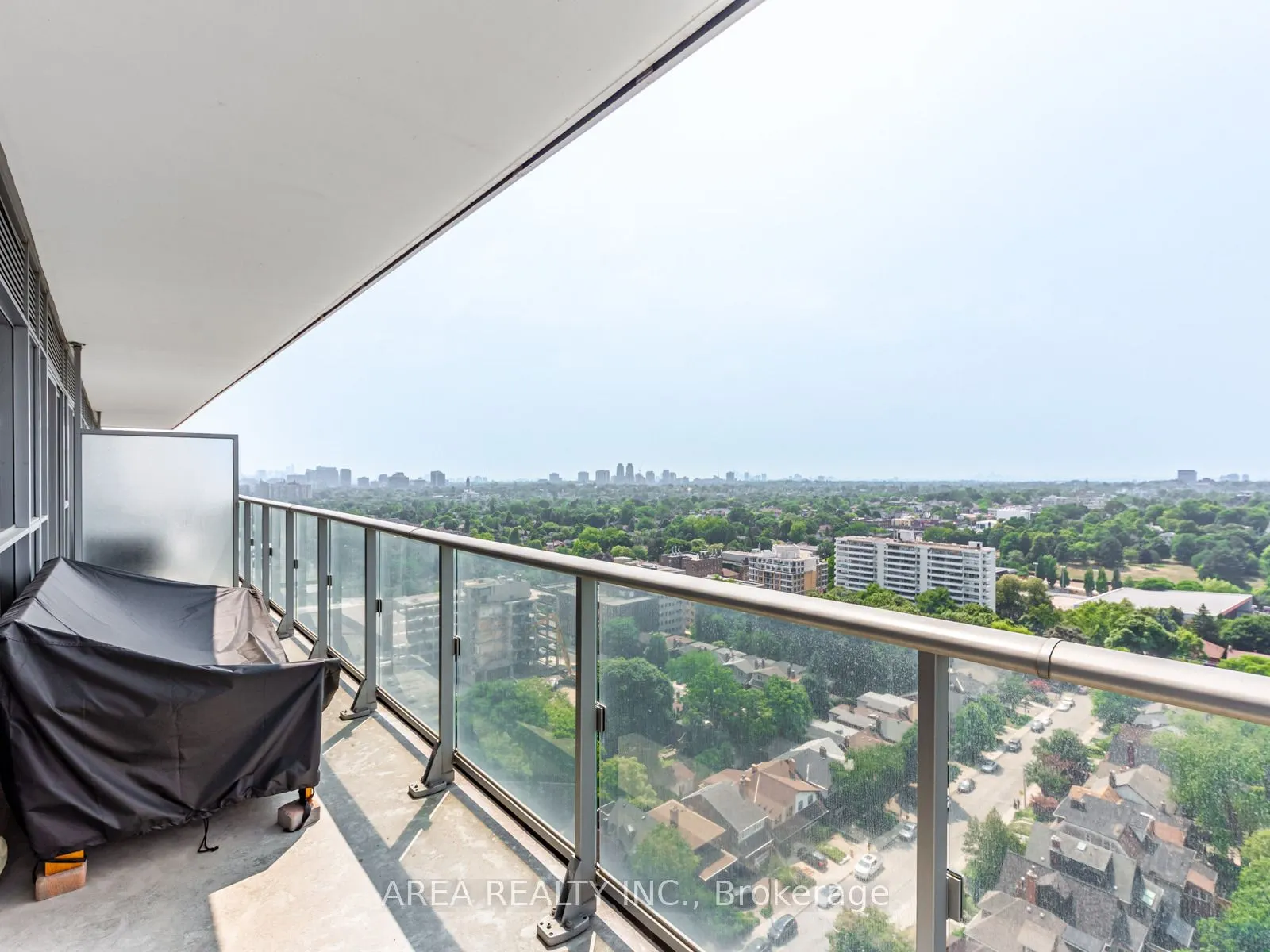 58 Orchard View Boulevard, #2001