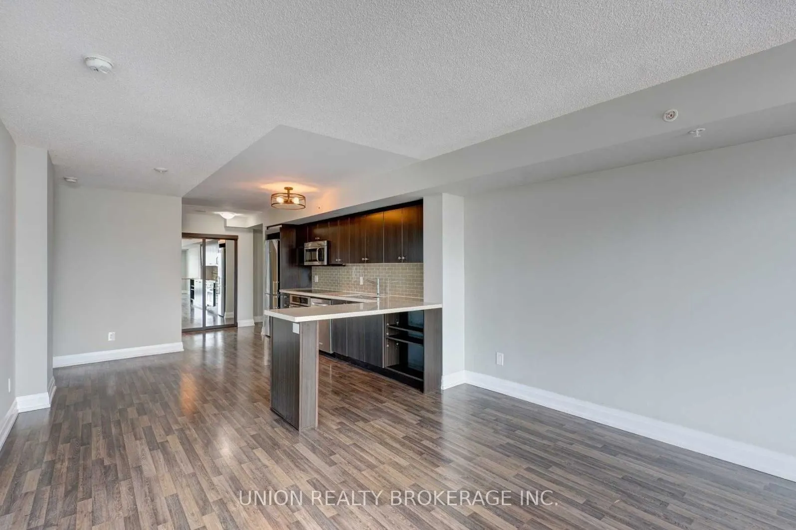 555 Wilson Avenue, #E1202