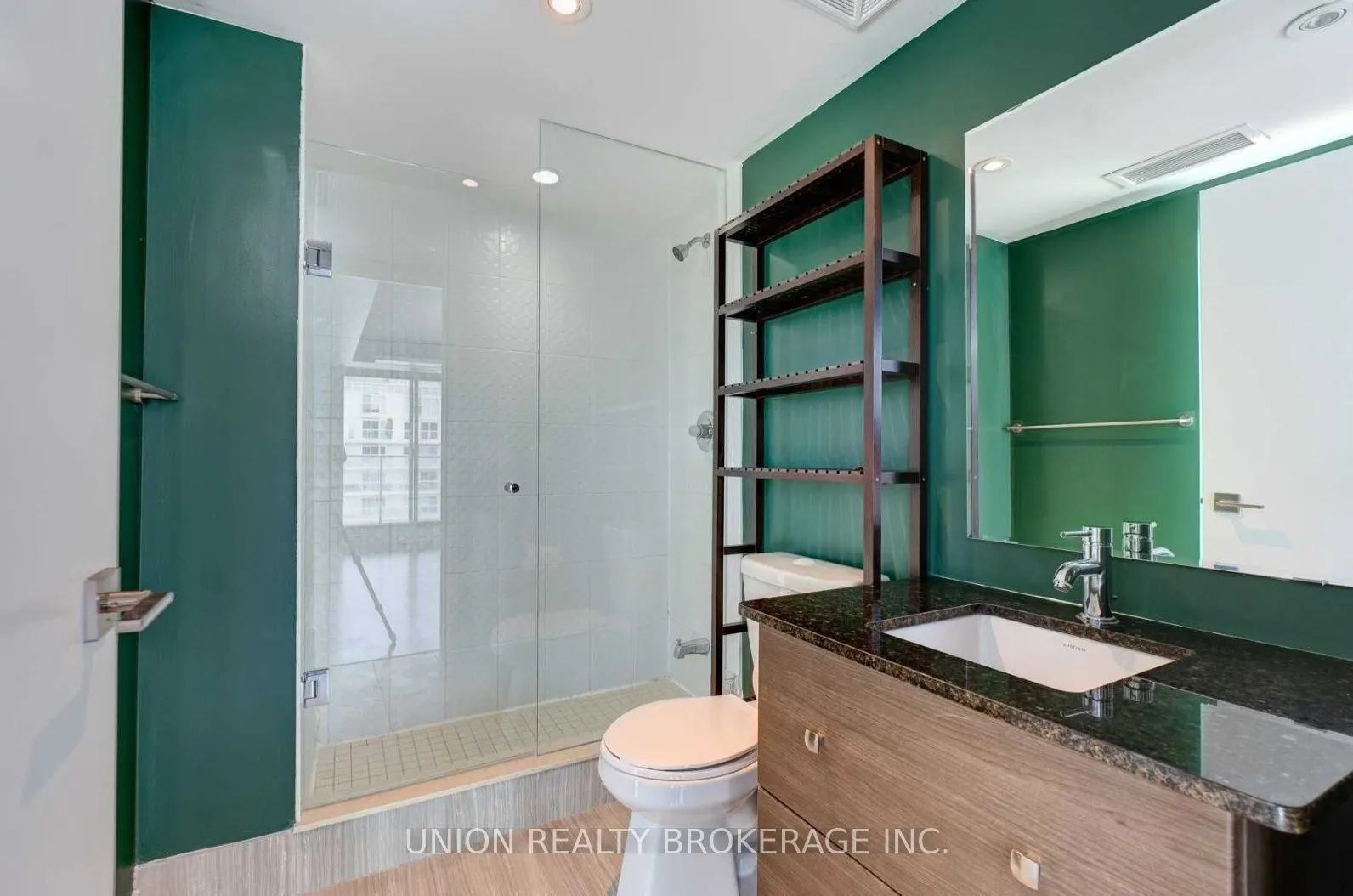 555 Wilson Avenue, #E1202