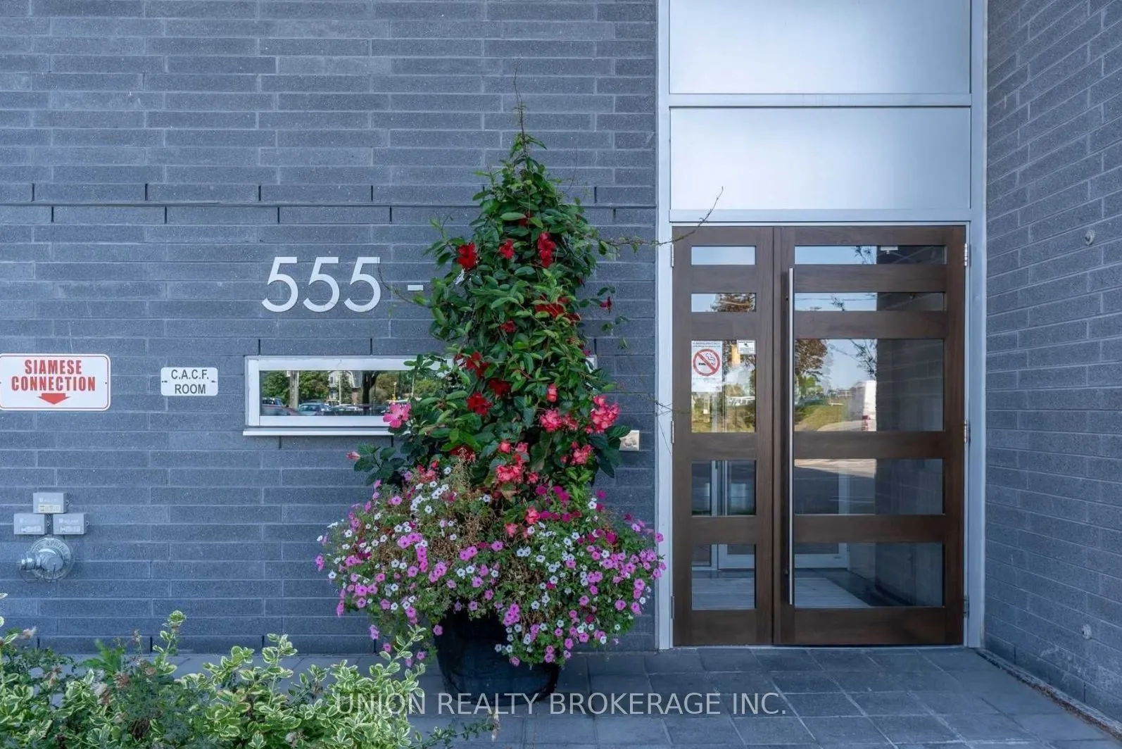 555 Wilson Avenue, #E1202
