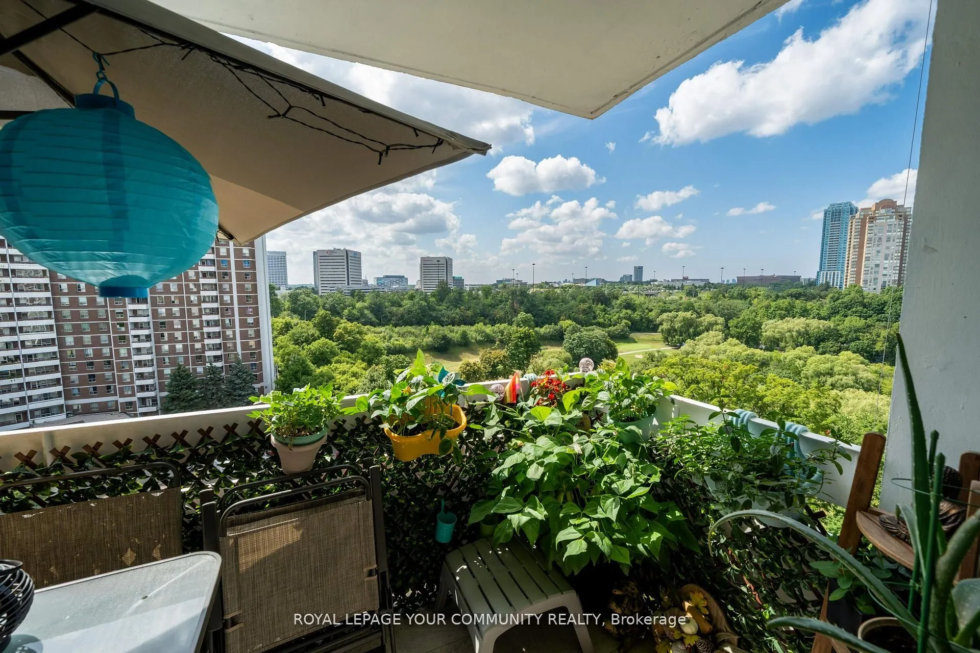20 Edgecliff Golfway, #1218