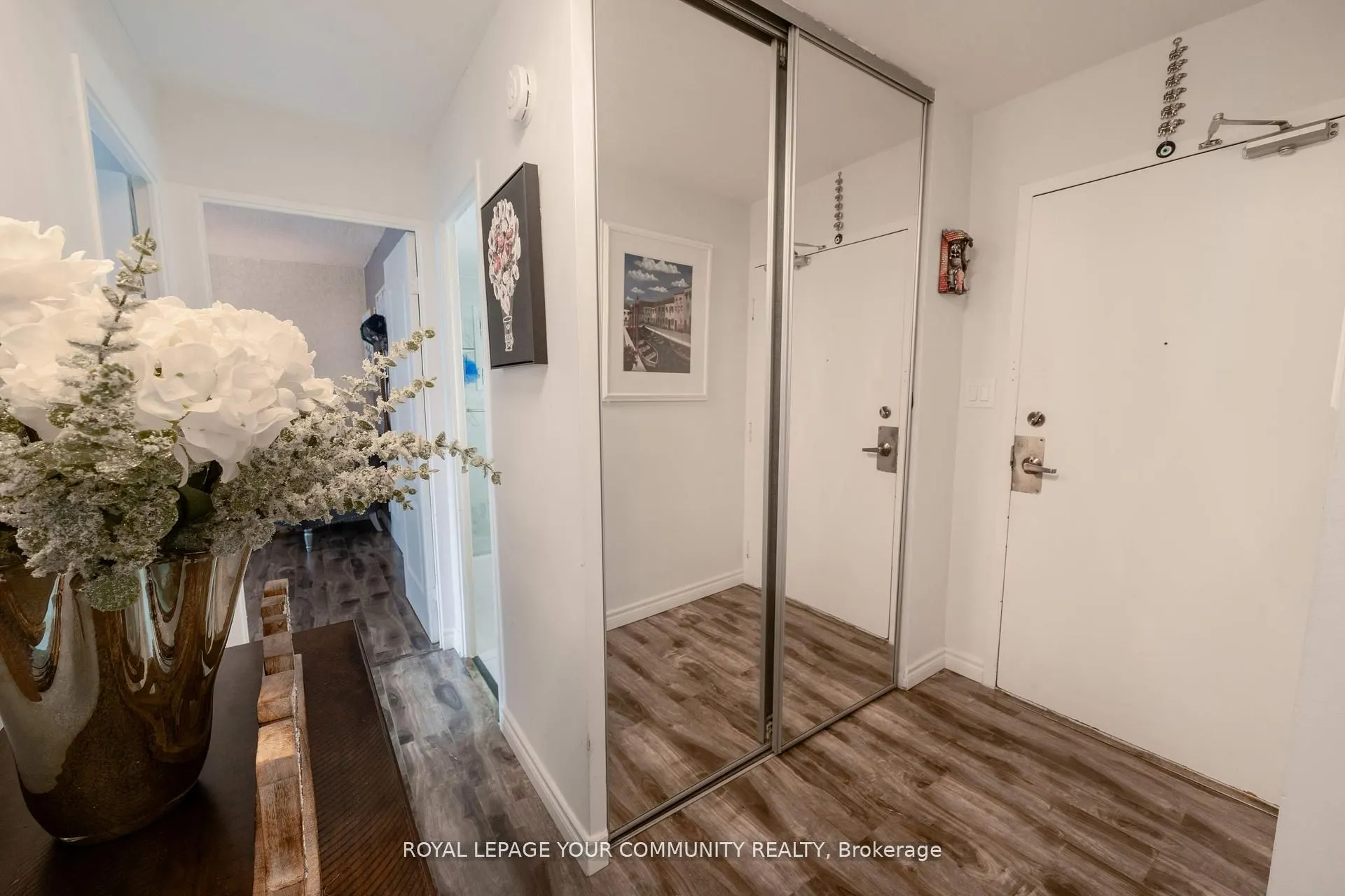 20 Edgecliff Golfway, #1218