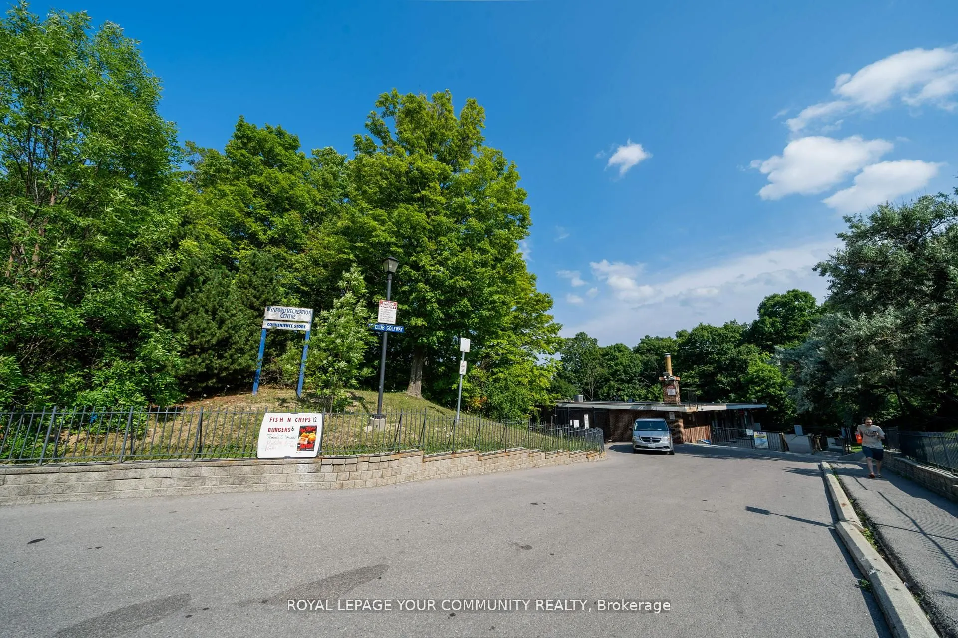 20 Edgecliff Golfway, #1218