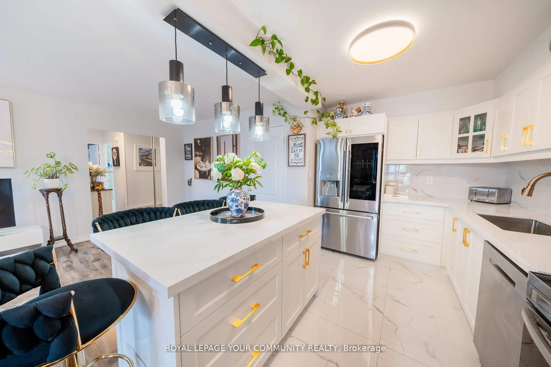 20 Edgecliff Golfway, #1218
