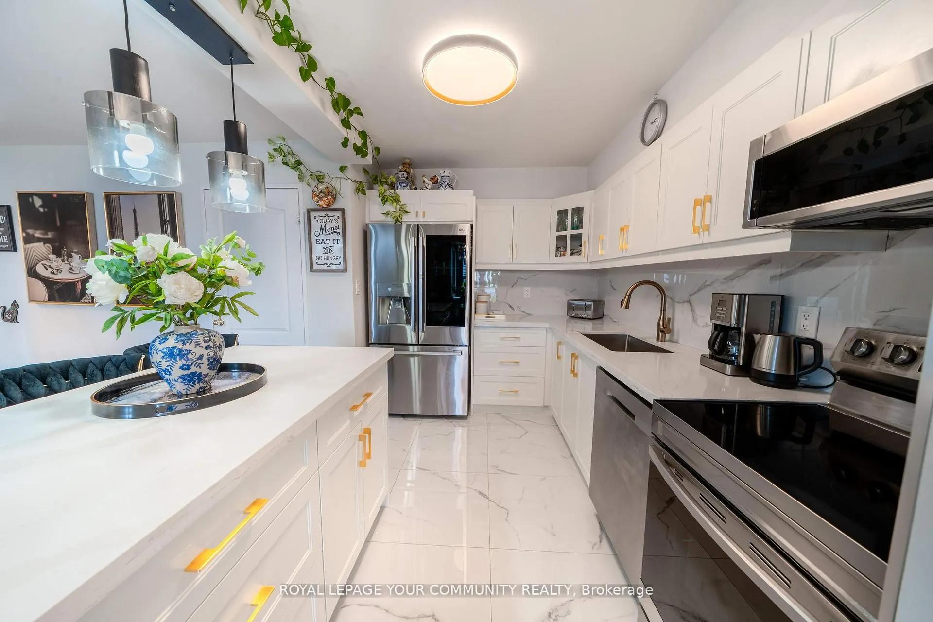 20 Edgecliff Golfway, #1218