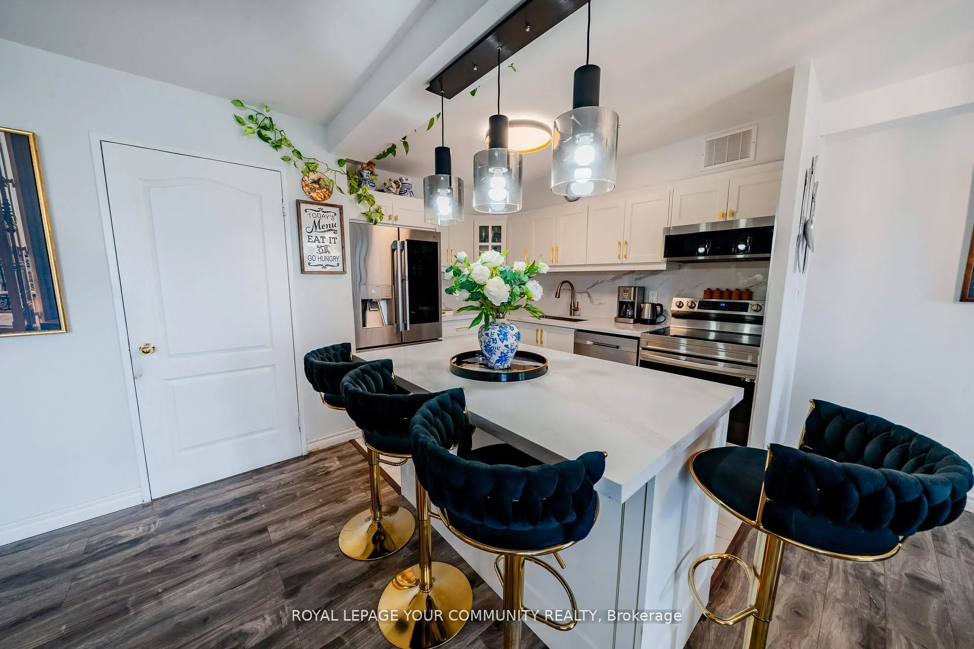 20 Edgecliff Golfway, #1218
