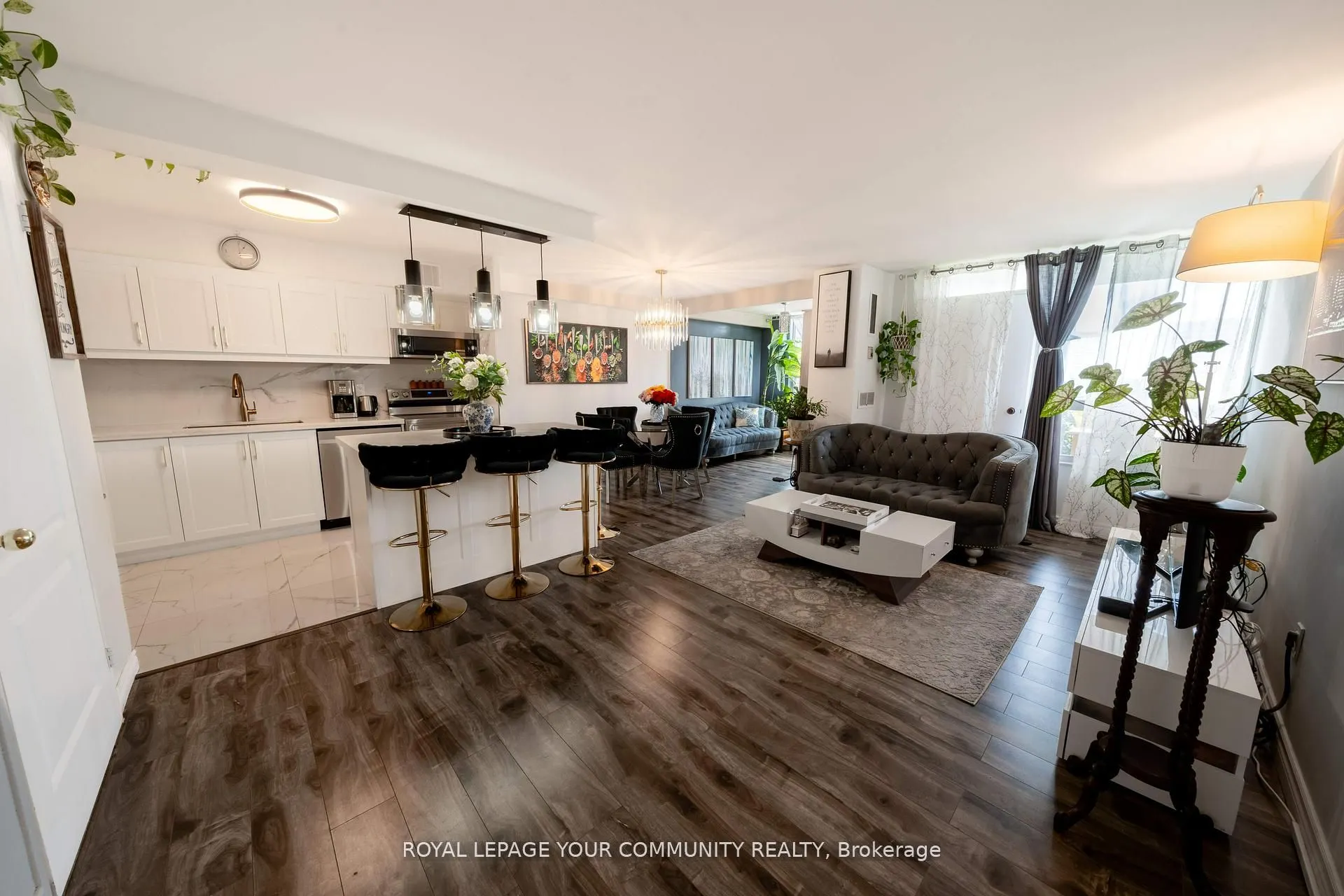 20 Edgecliff Golfway, #1218