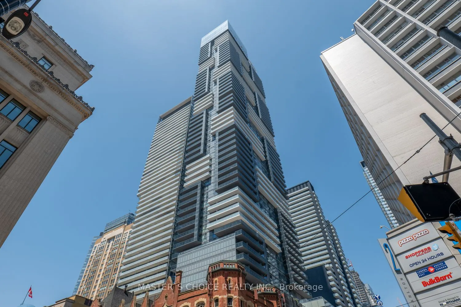 7 Grenville Street, #2708