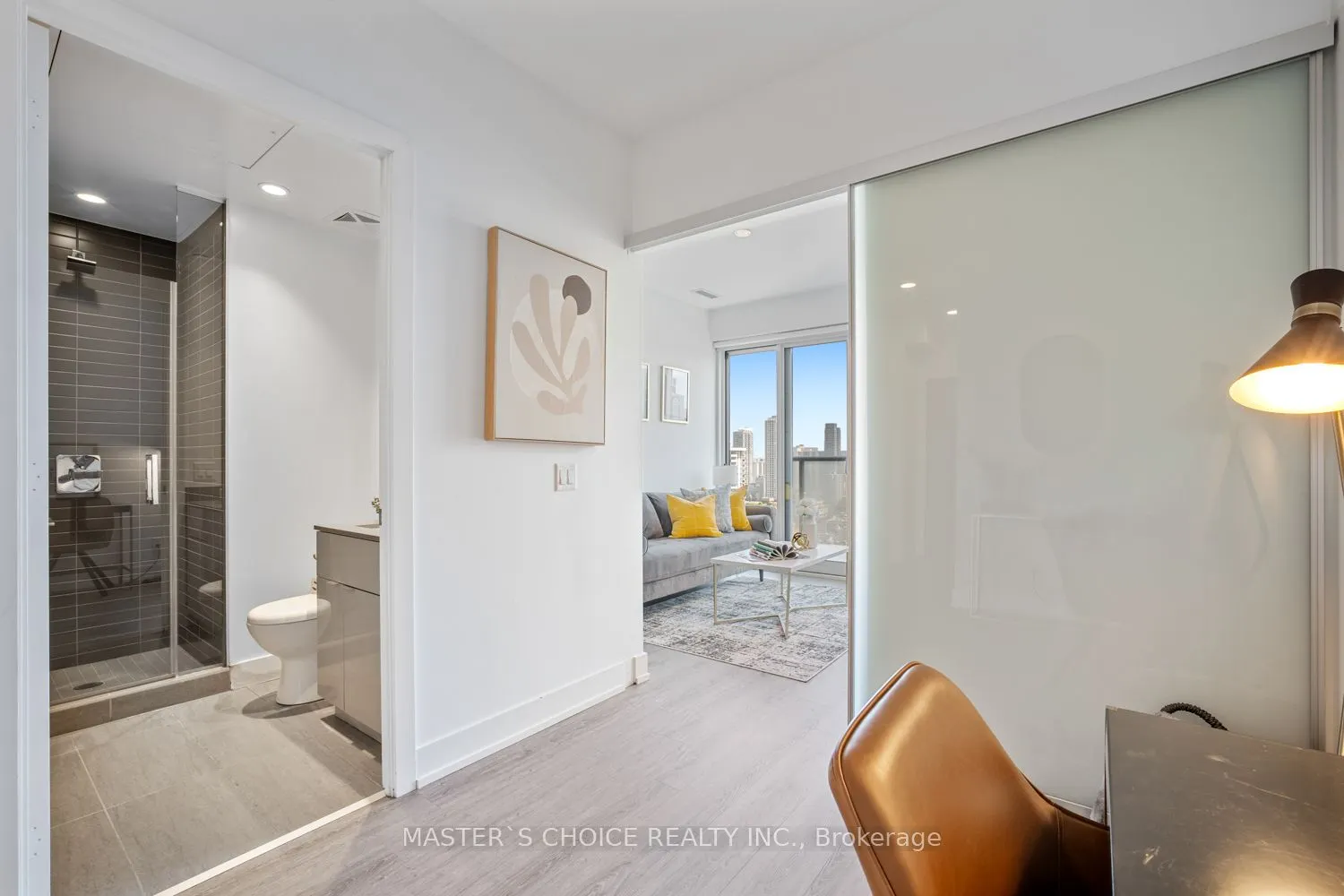 7 Grenville Street, #2708