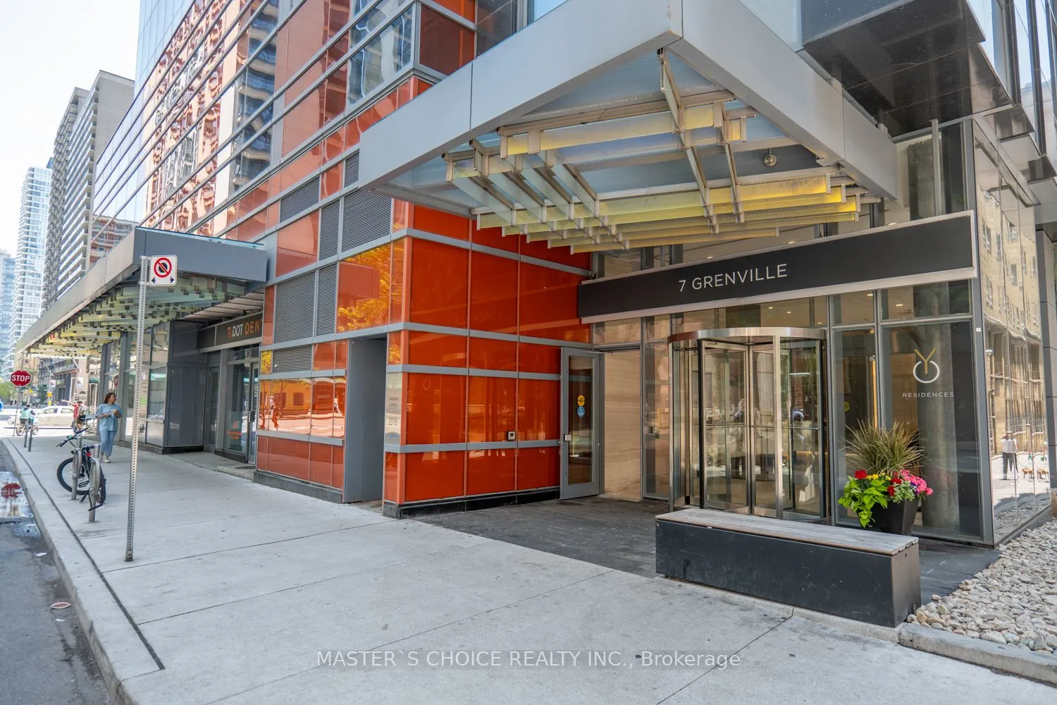 7 Grenville Street, #2708