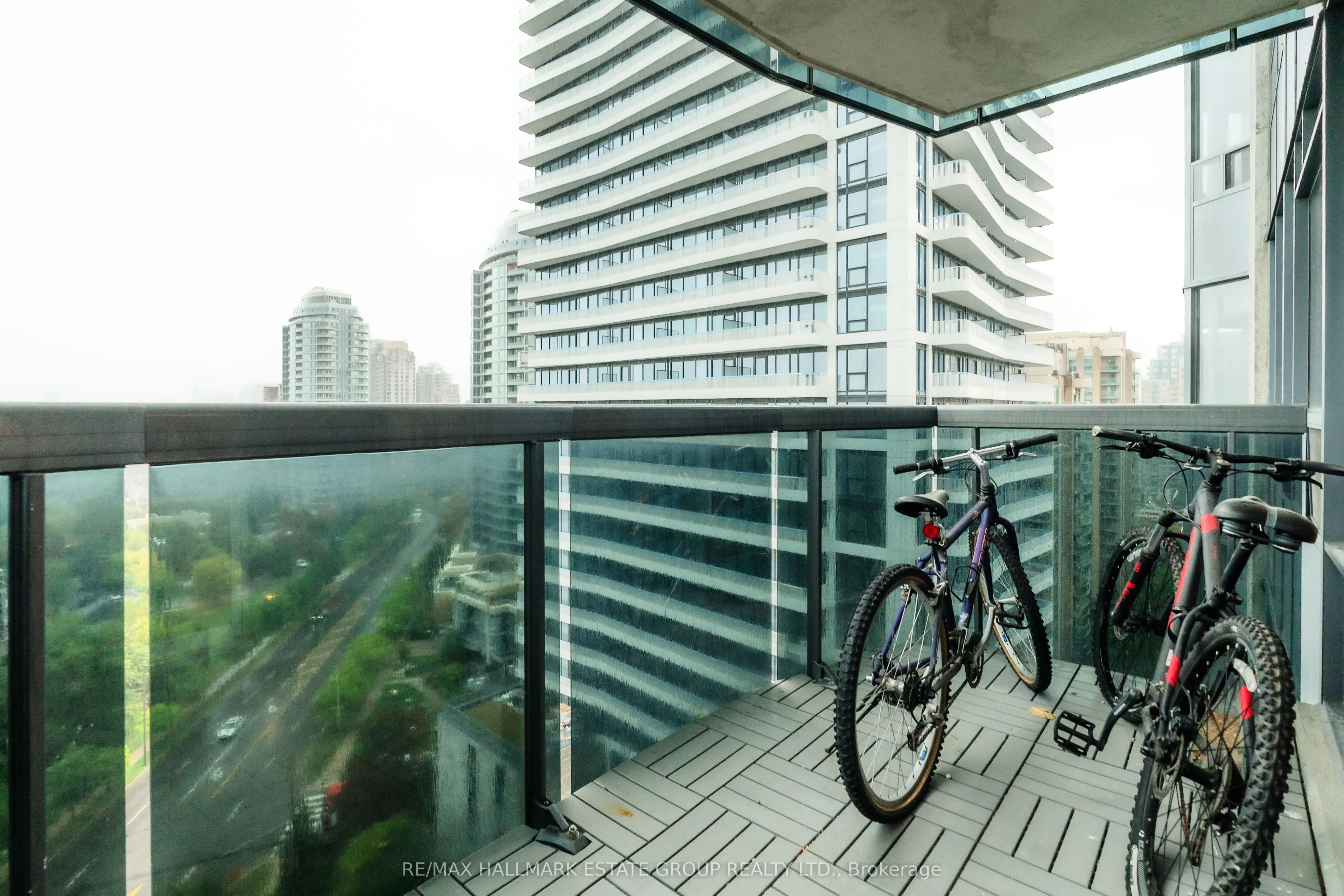 35 Finch Avenue E, #1909