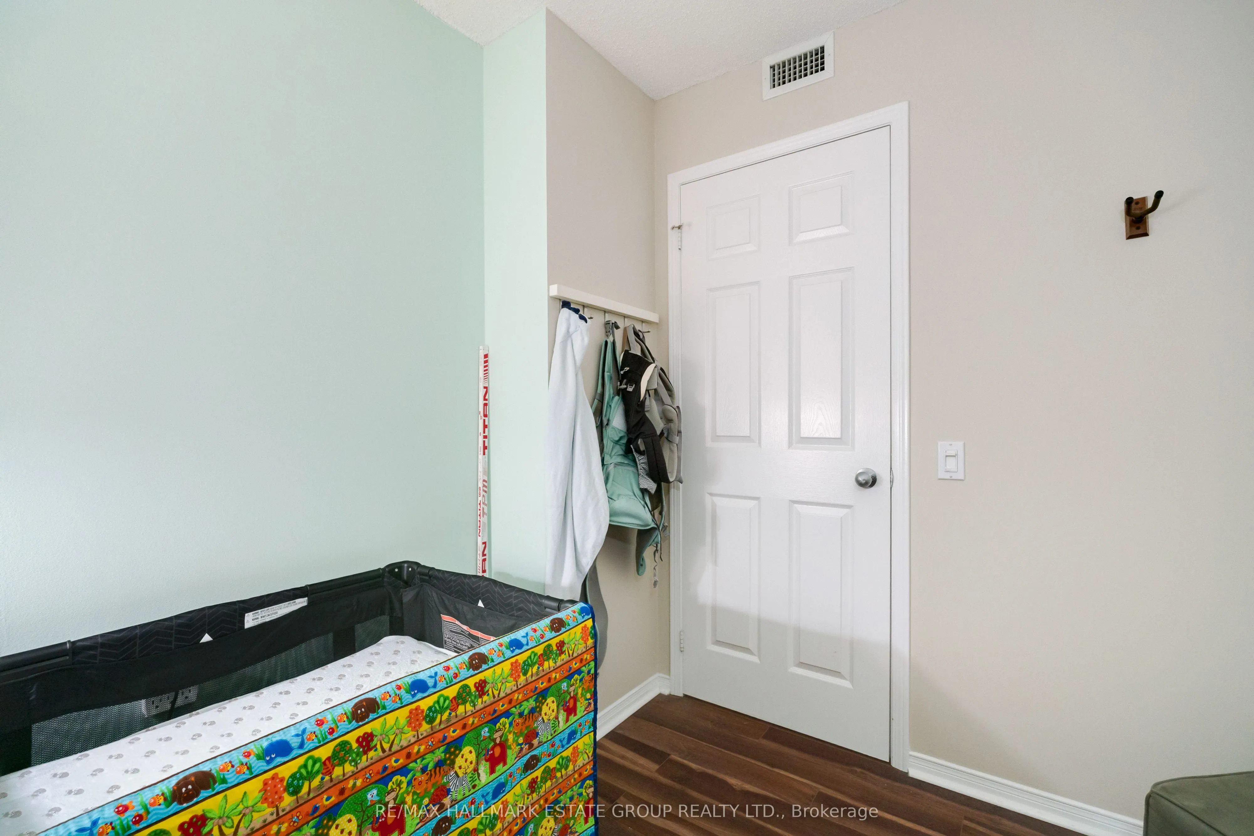 35 Finch Avenue E, #1909