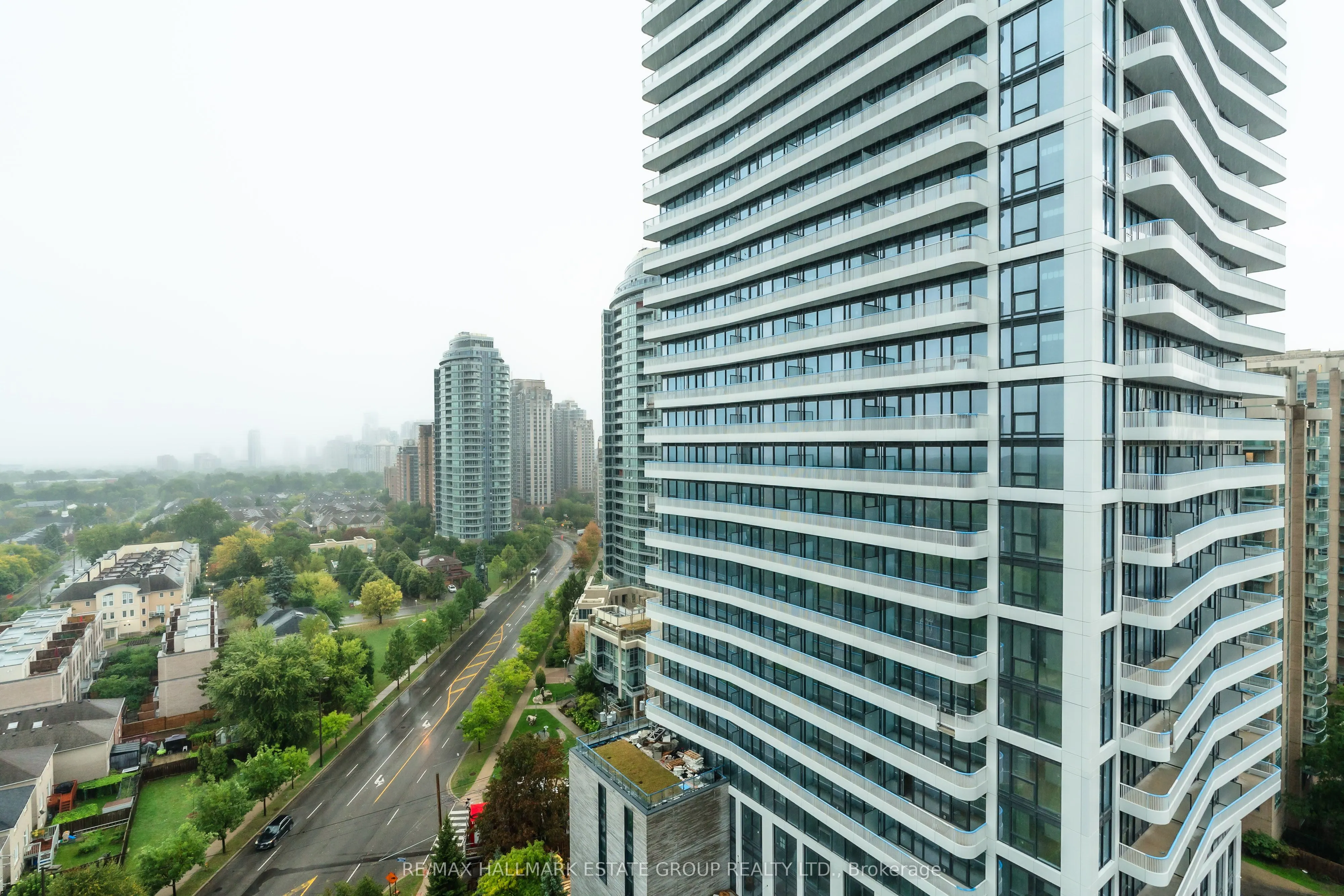 35 Finch Avenue E, #1909