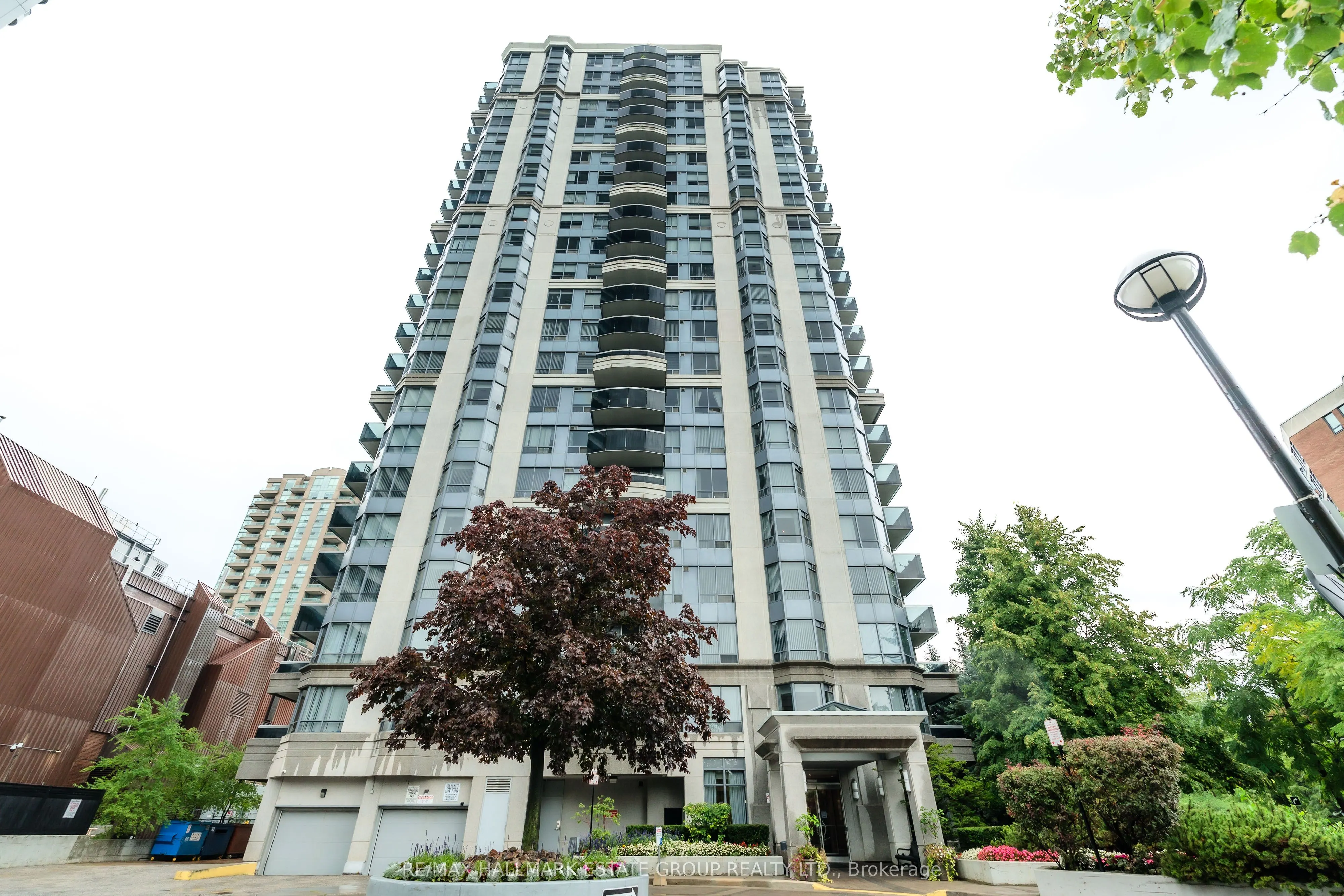35 Finch Avenue E, #1909