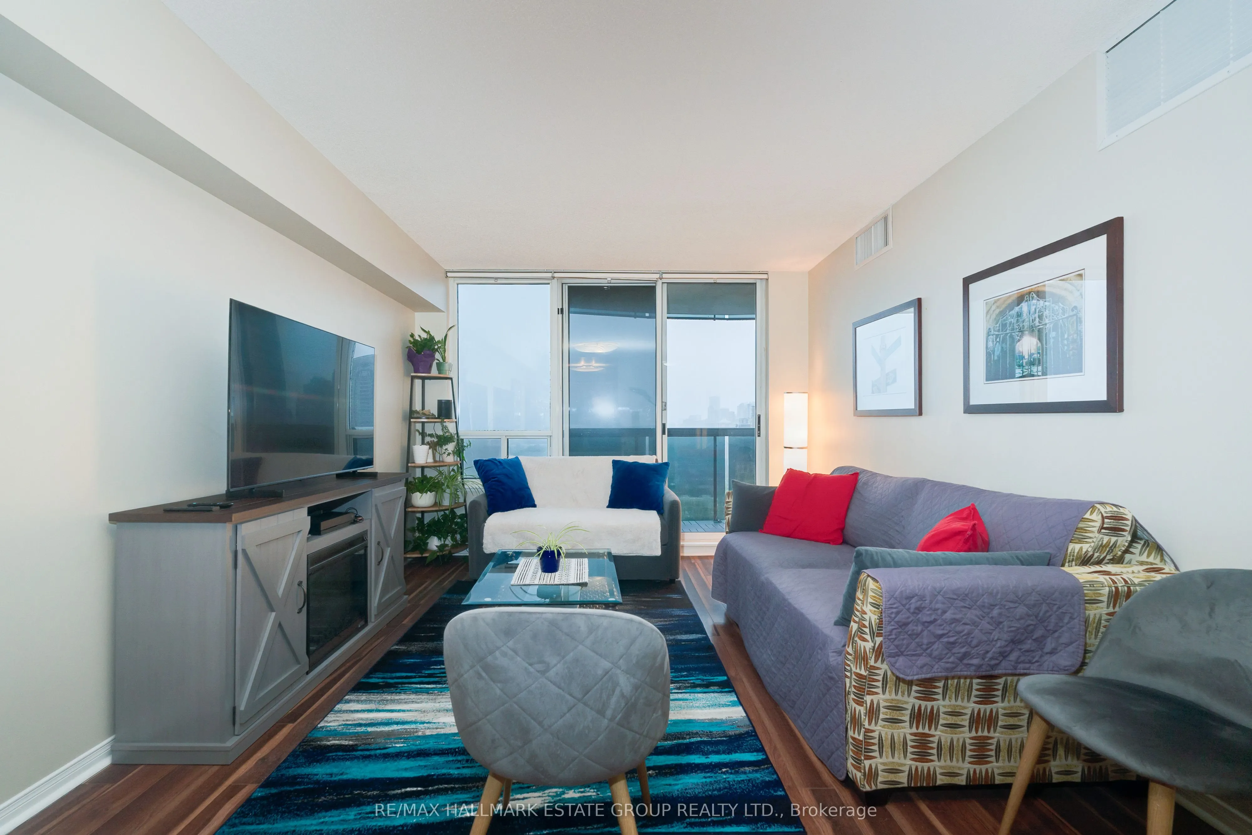 35 Finch Avenue E, #1909