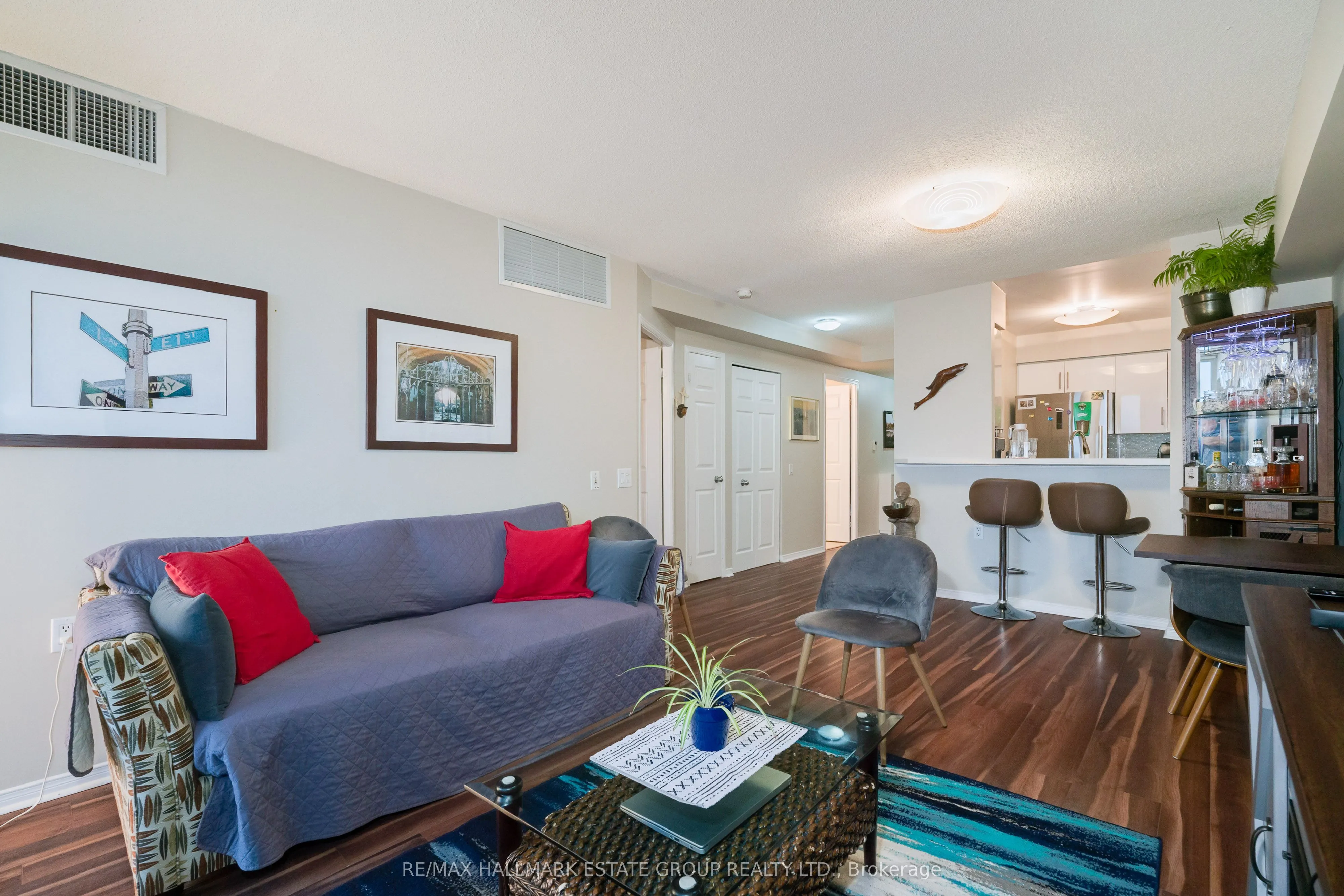 35 Finch Avenue E, #1909