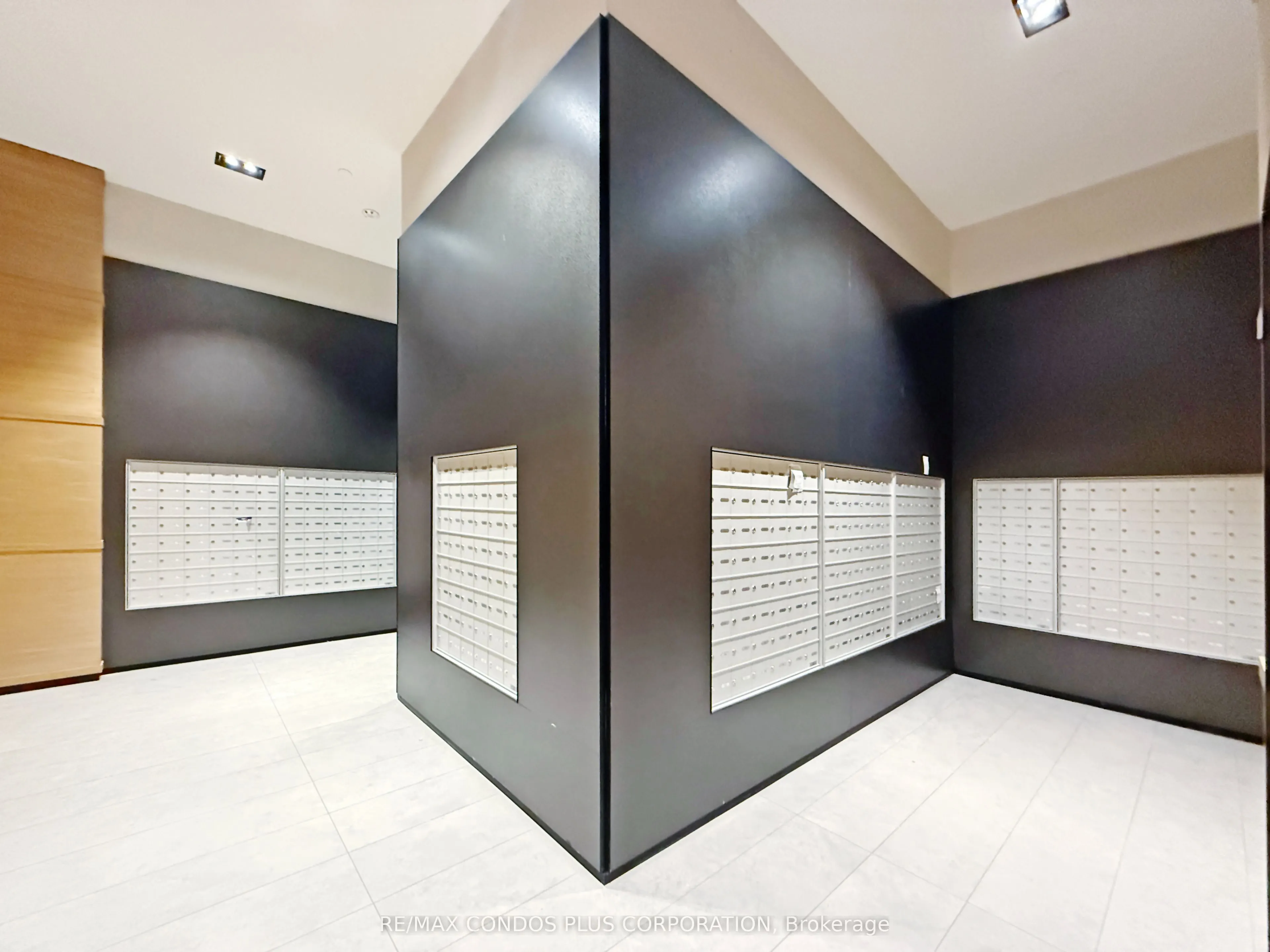 108 Peter Street, #1305