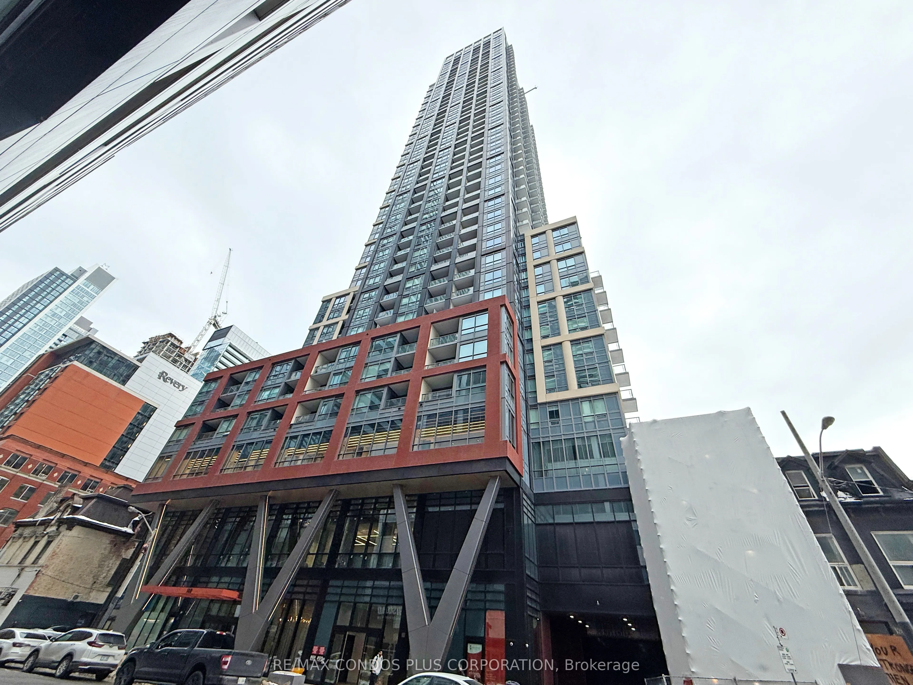 108 Peter Street, #1305
