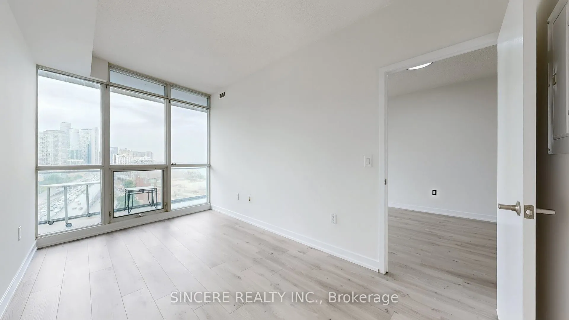38 Dan Leckie Way, #2011