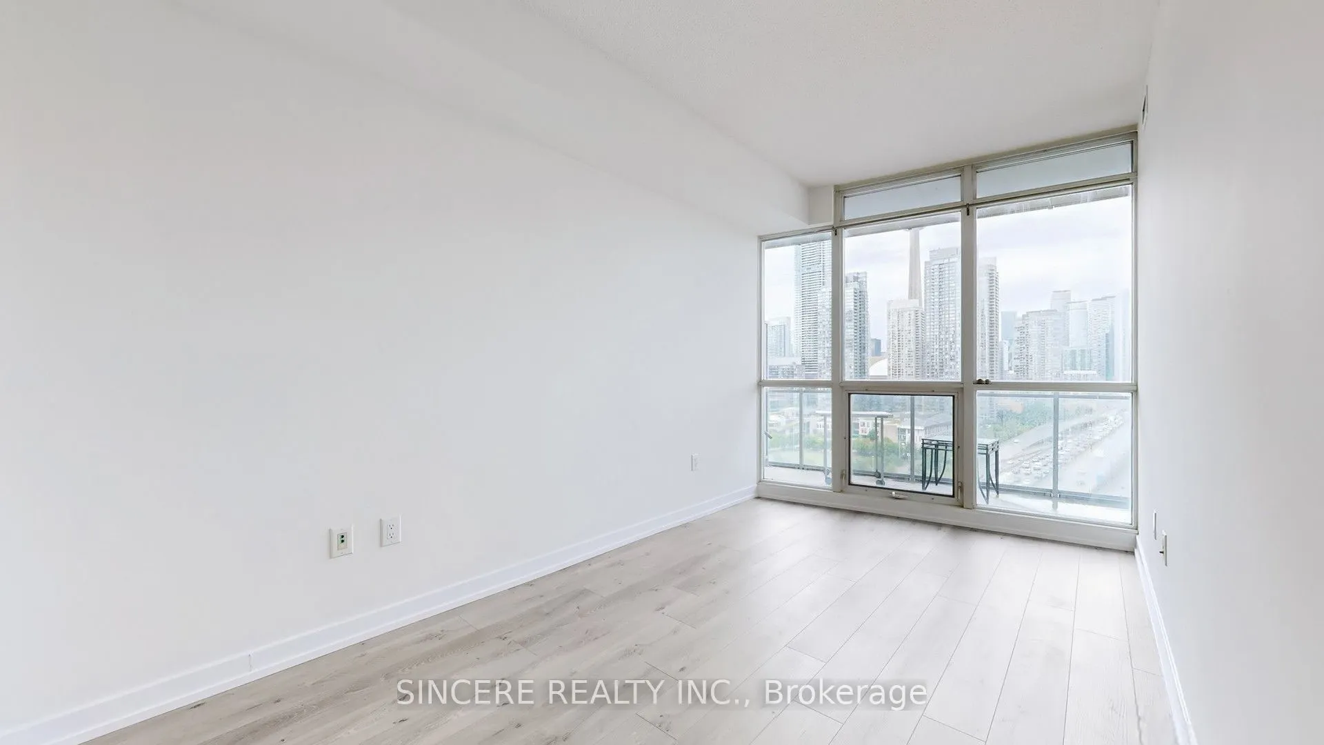 38 Dan Leckie Way, #2011