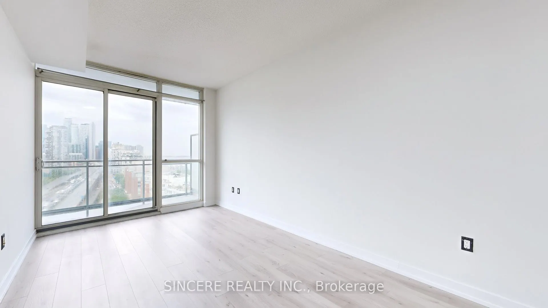 38 Dan Leckie Way, #2011