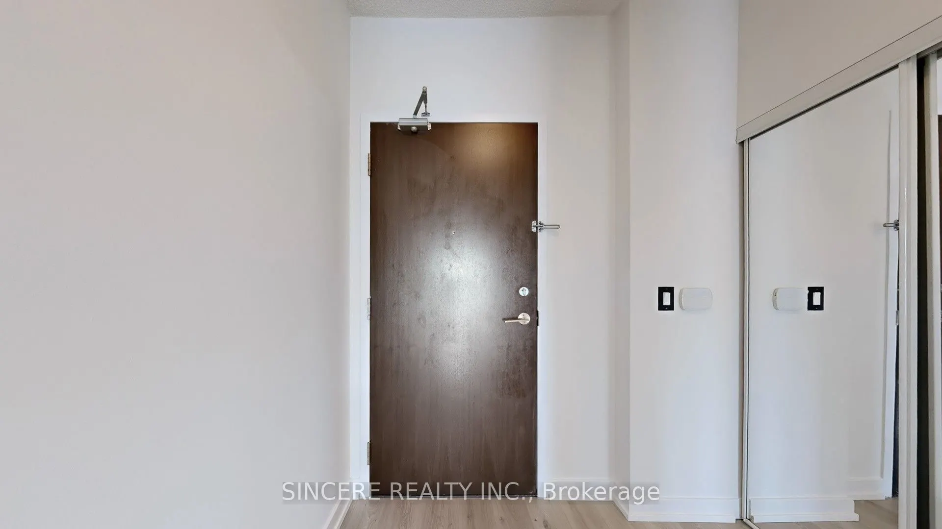 38 Dan Leckie Way, #2011