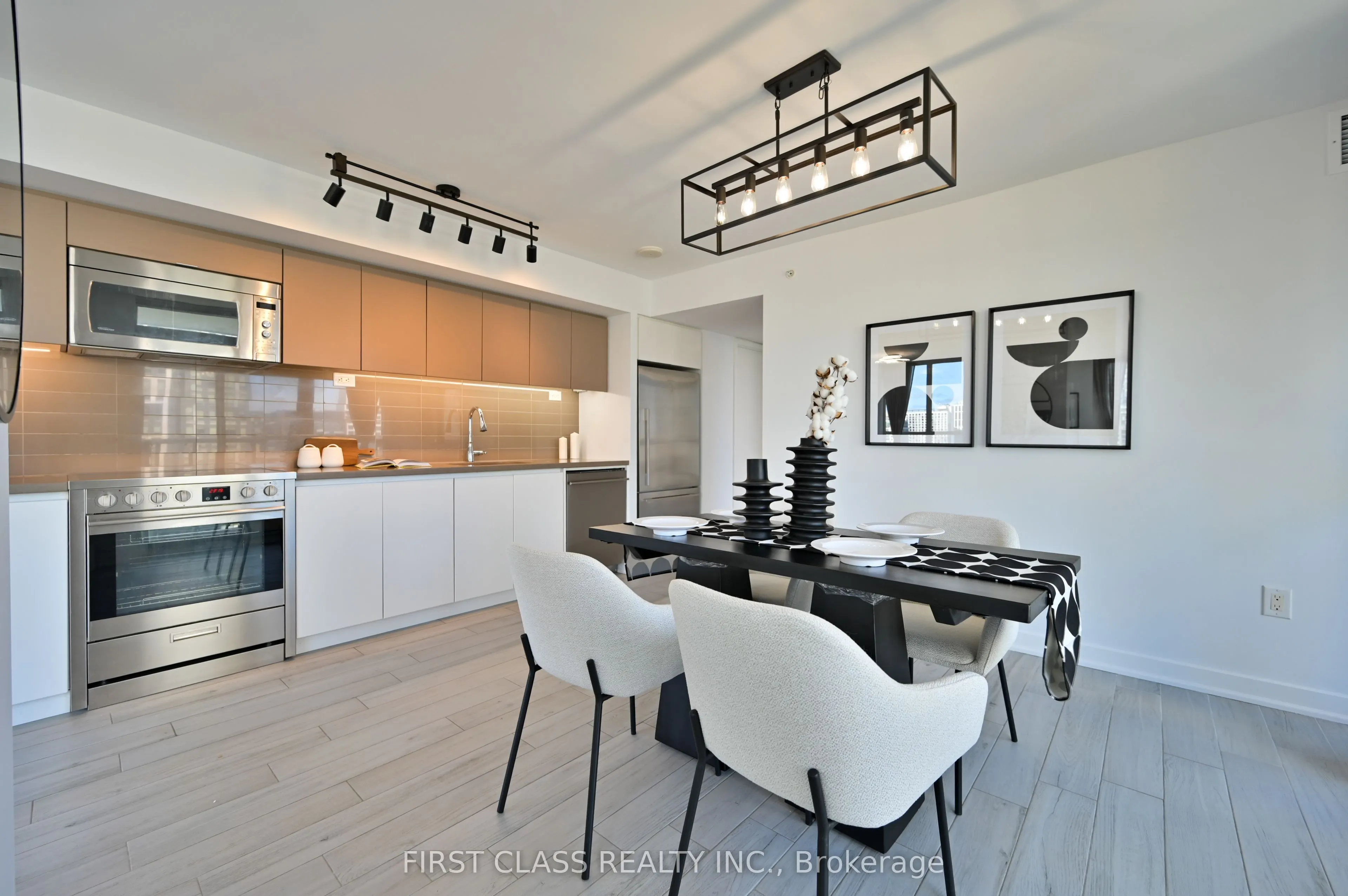 75 Queens Wharf Road, #1601