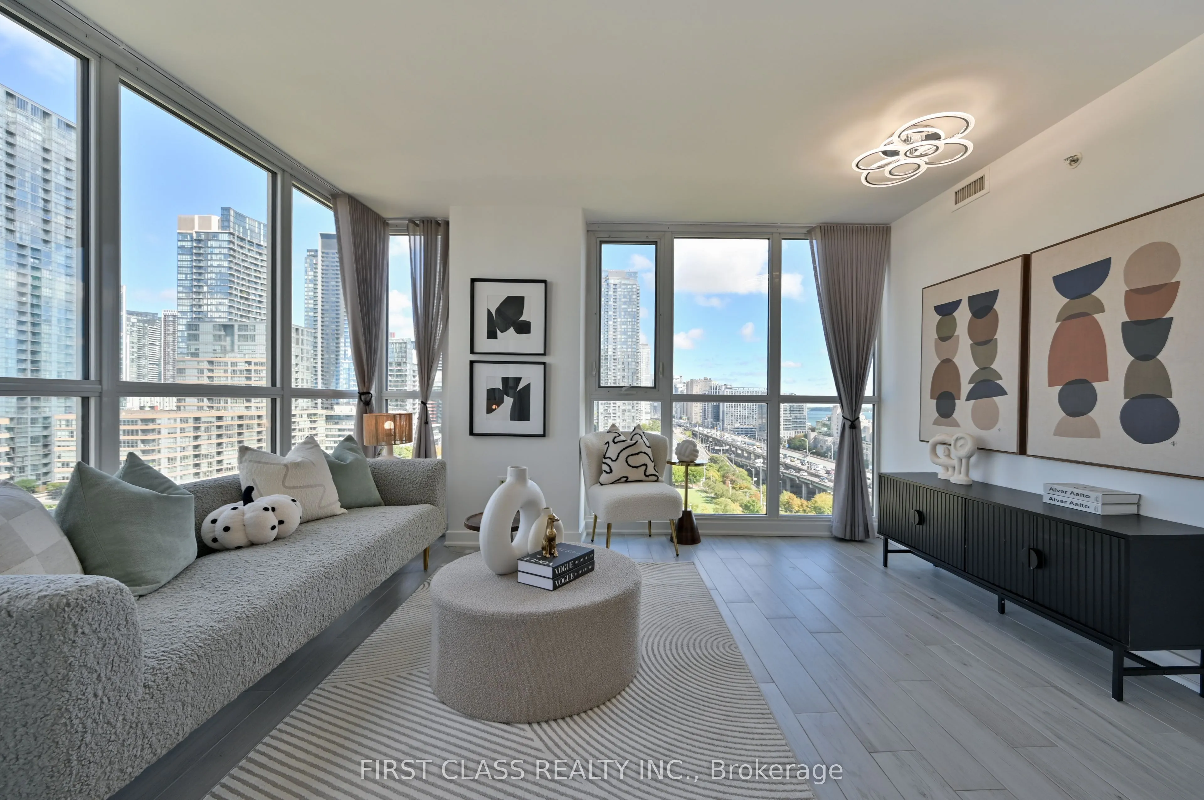 75 Queens Wharf Road, #1601