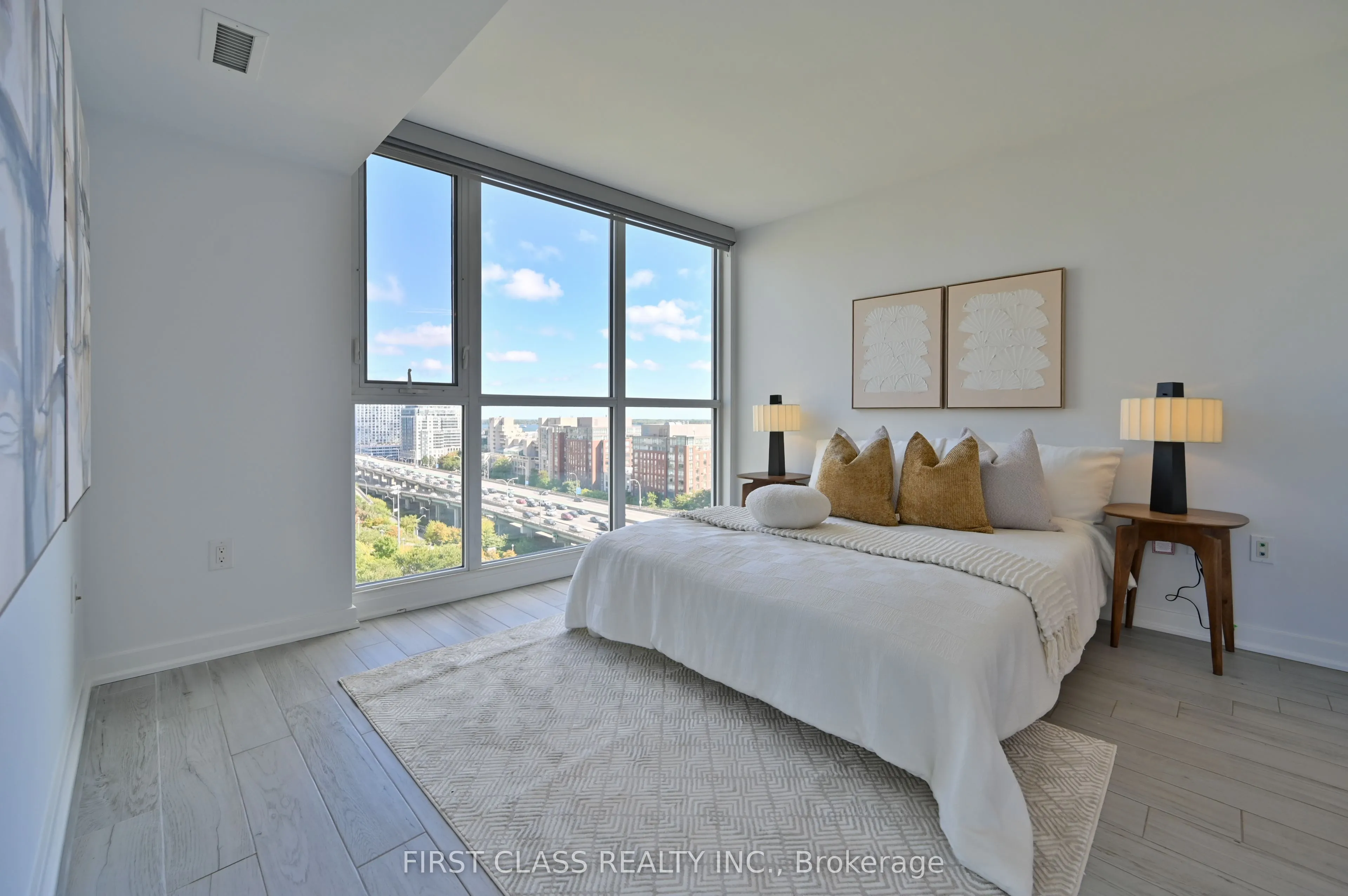 75 Queens Wharf Road, #1601