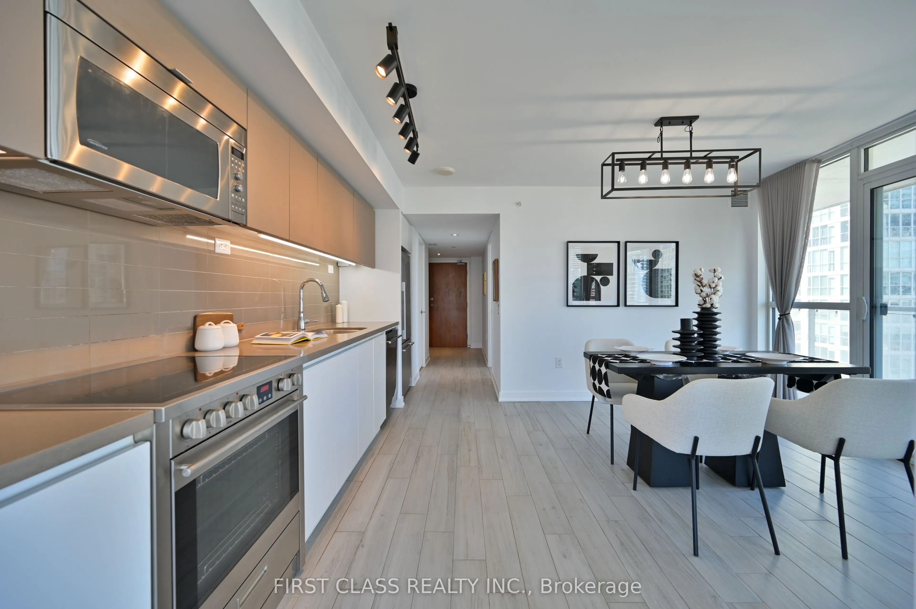 75 Queens Wharf Road, #1601