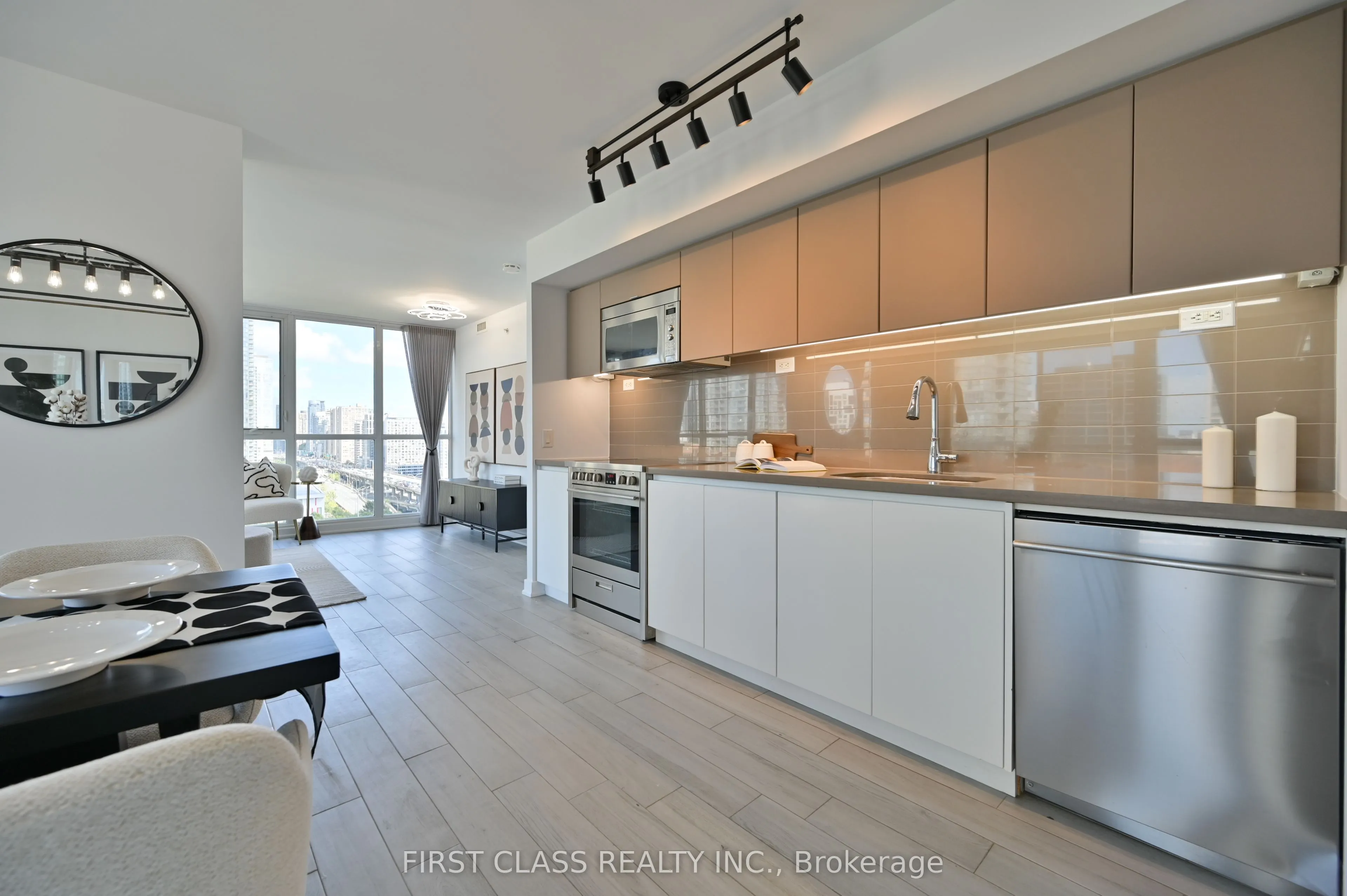 75 Queens Wharf Road, #1601
