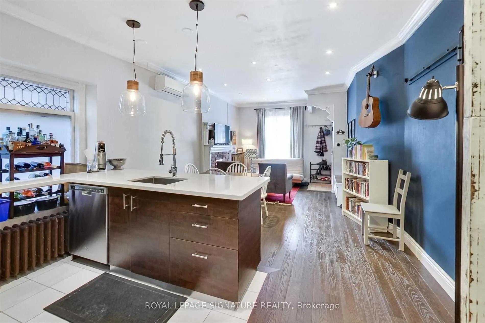 359 Clinton Street, #Main
