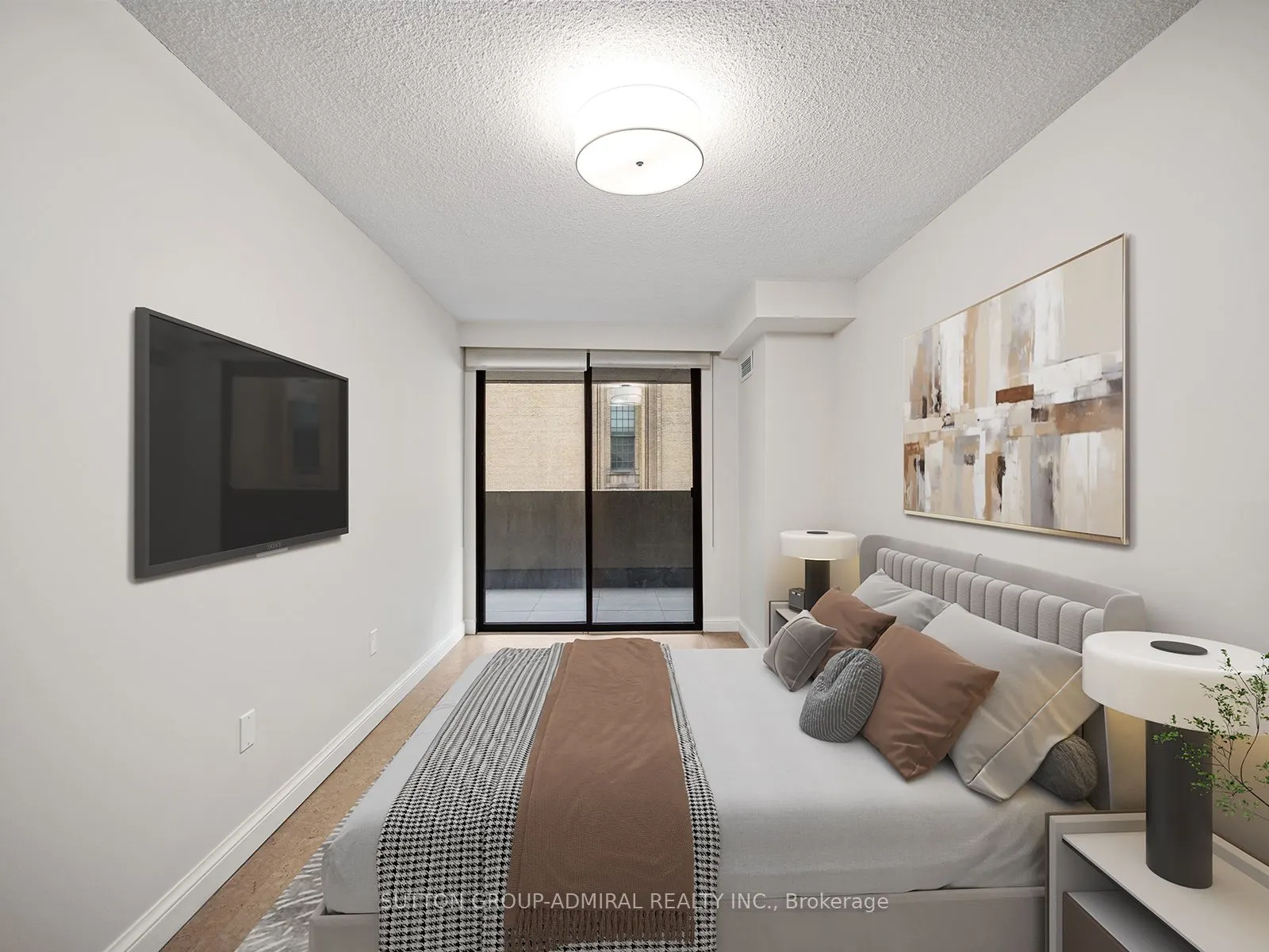 45 Carlton Street, #312