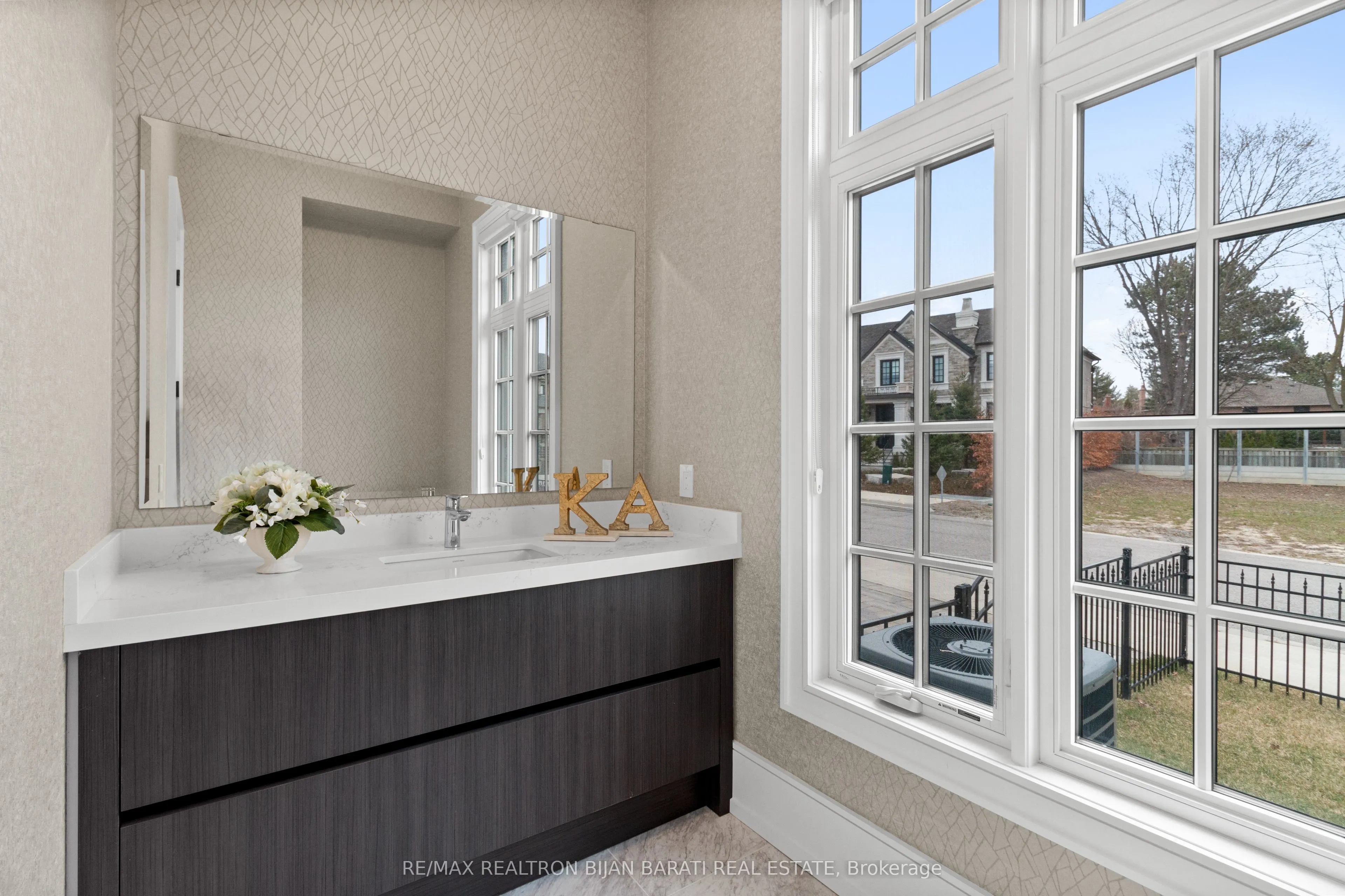 29 Ballyconnor Court