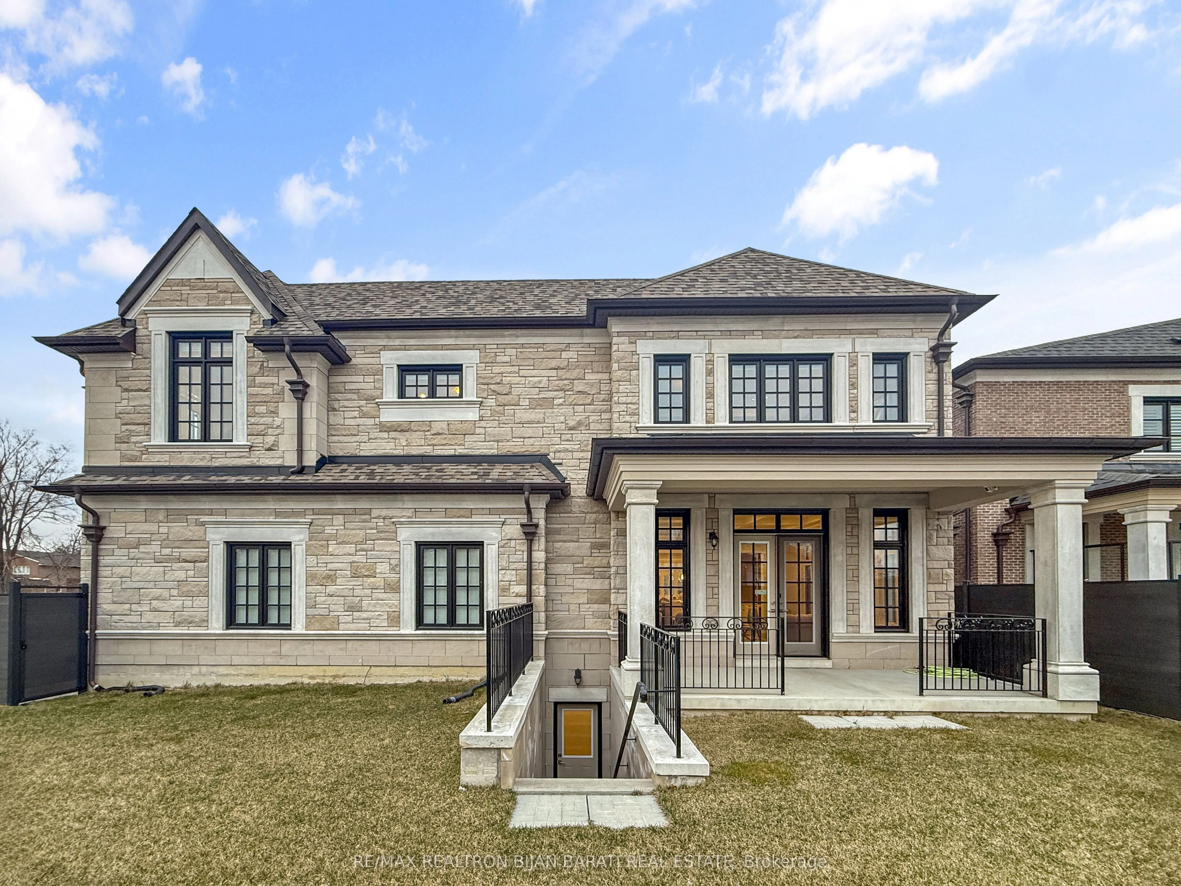 29 Ballyconnor Court