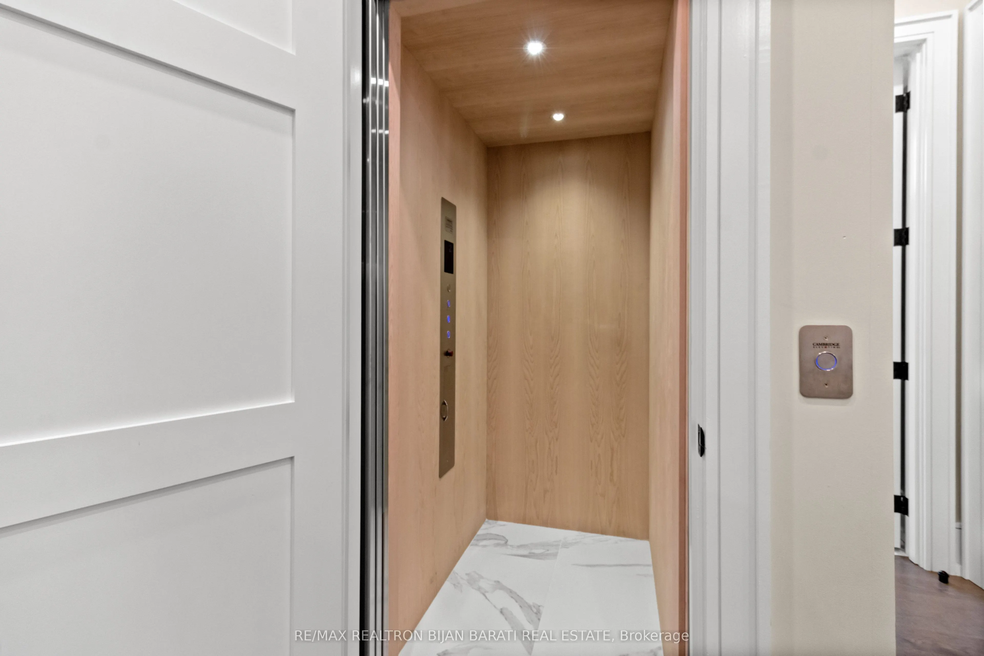 29 Ballyconnor Court