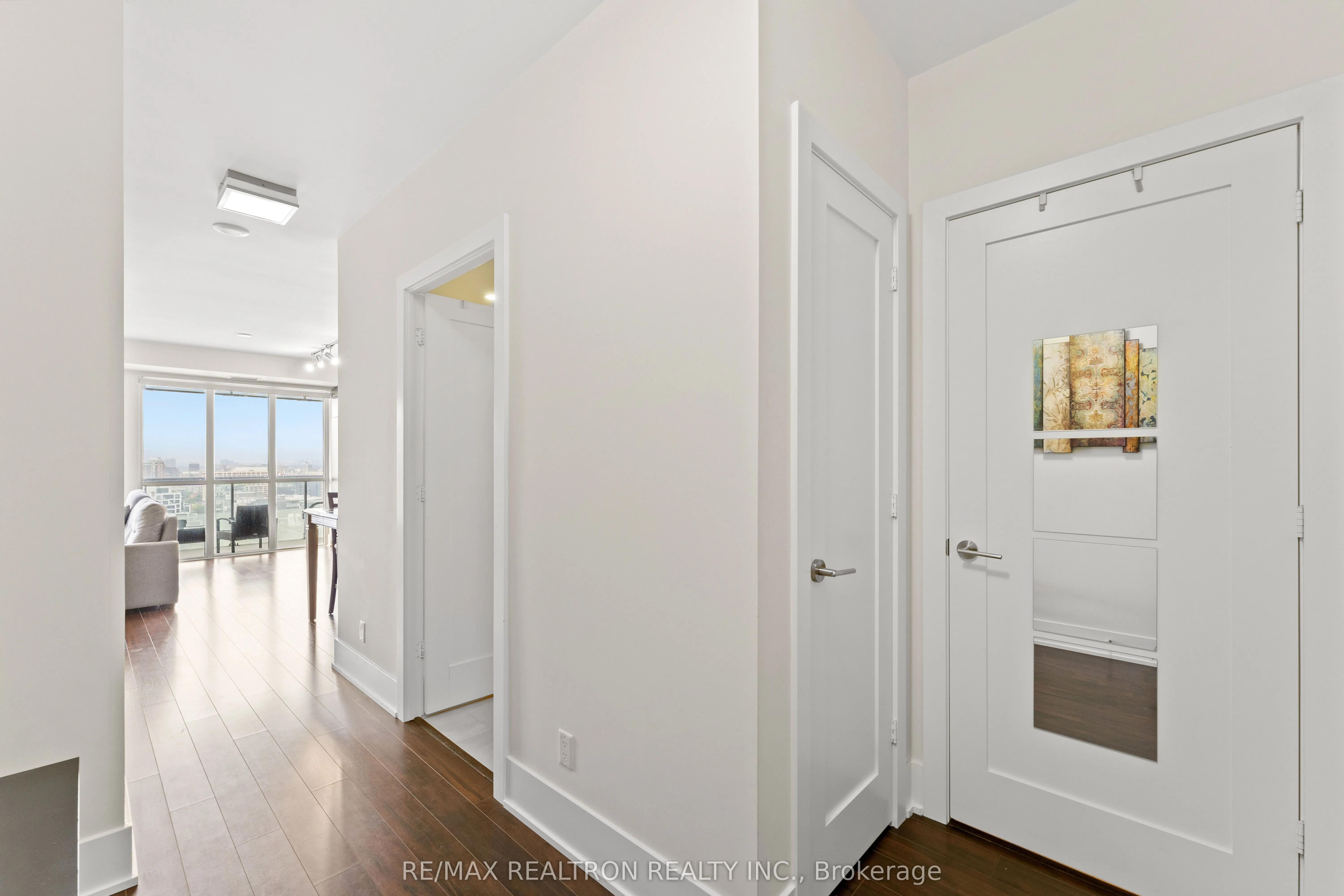 300 Front Street W, #2603