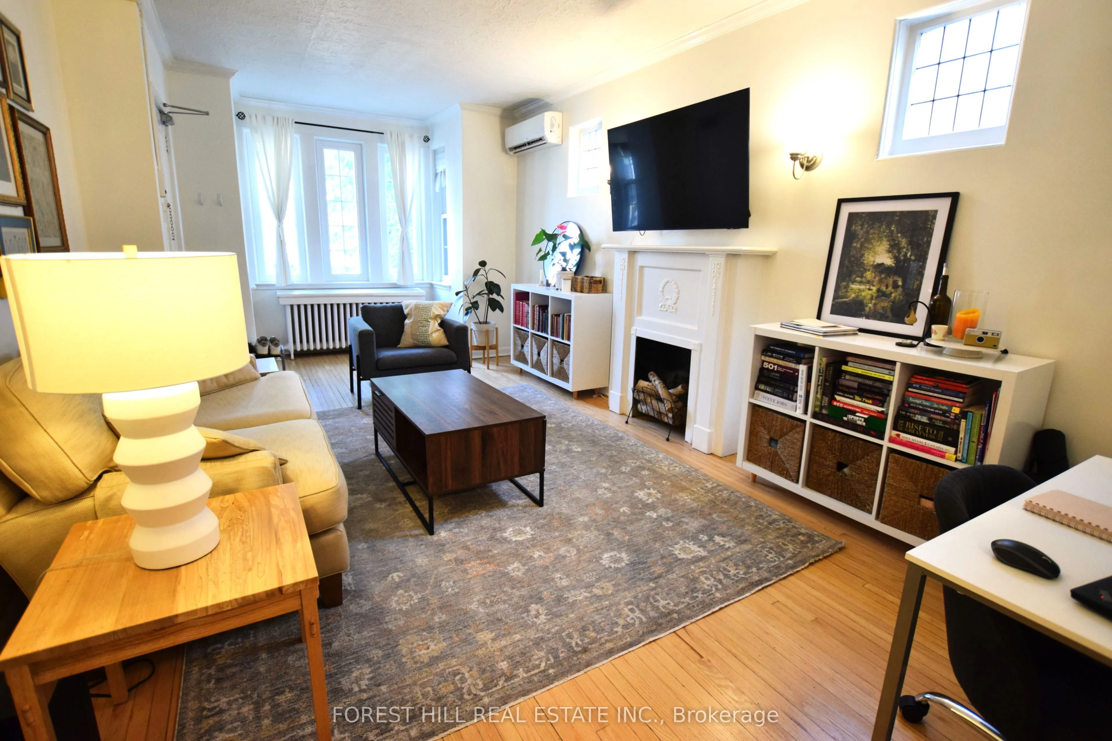 104 Braemar Avenue, #Main